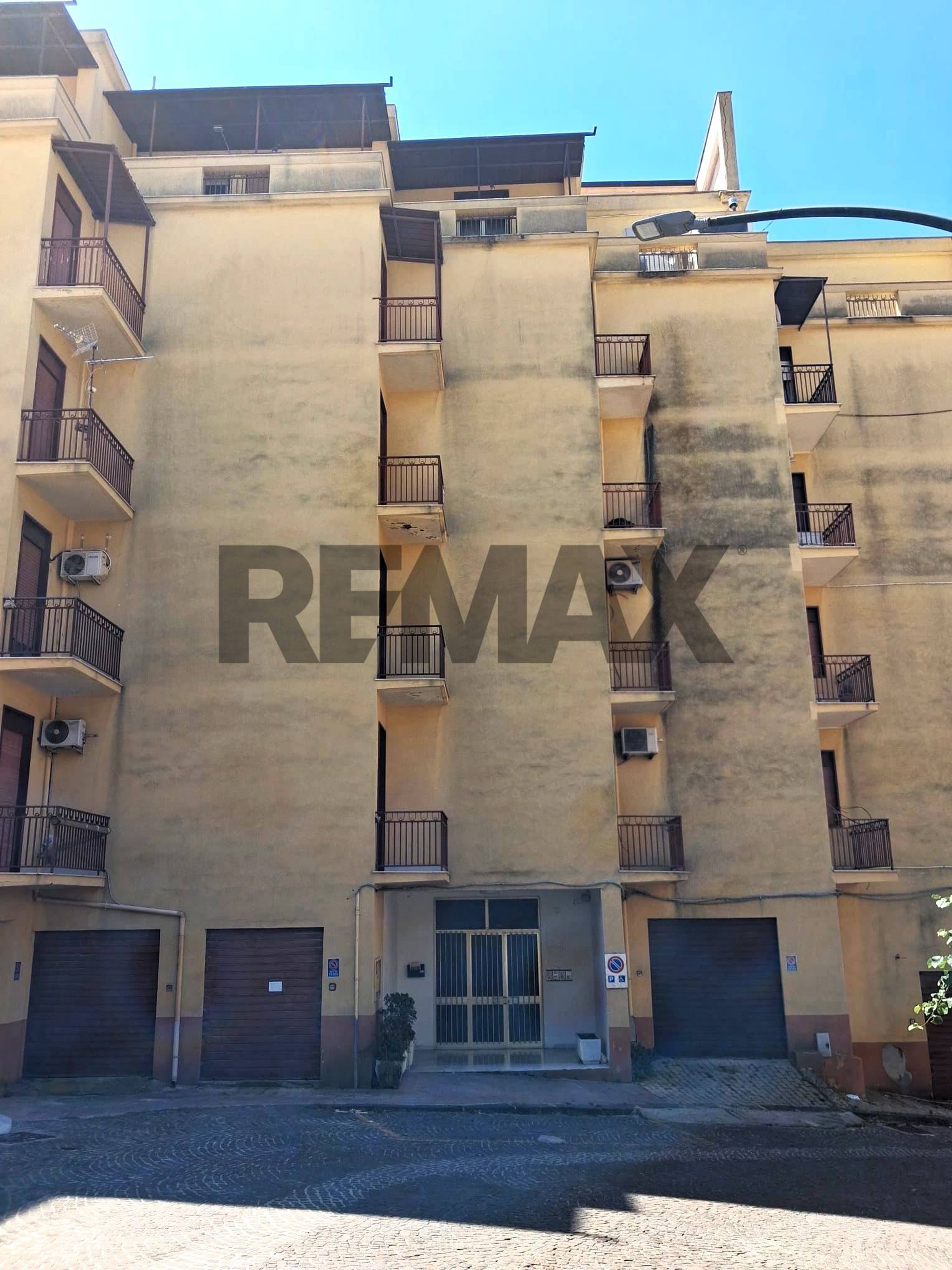Edificio all'aperto