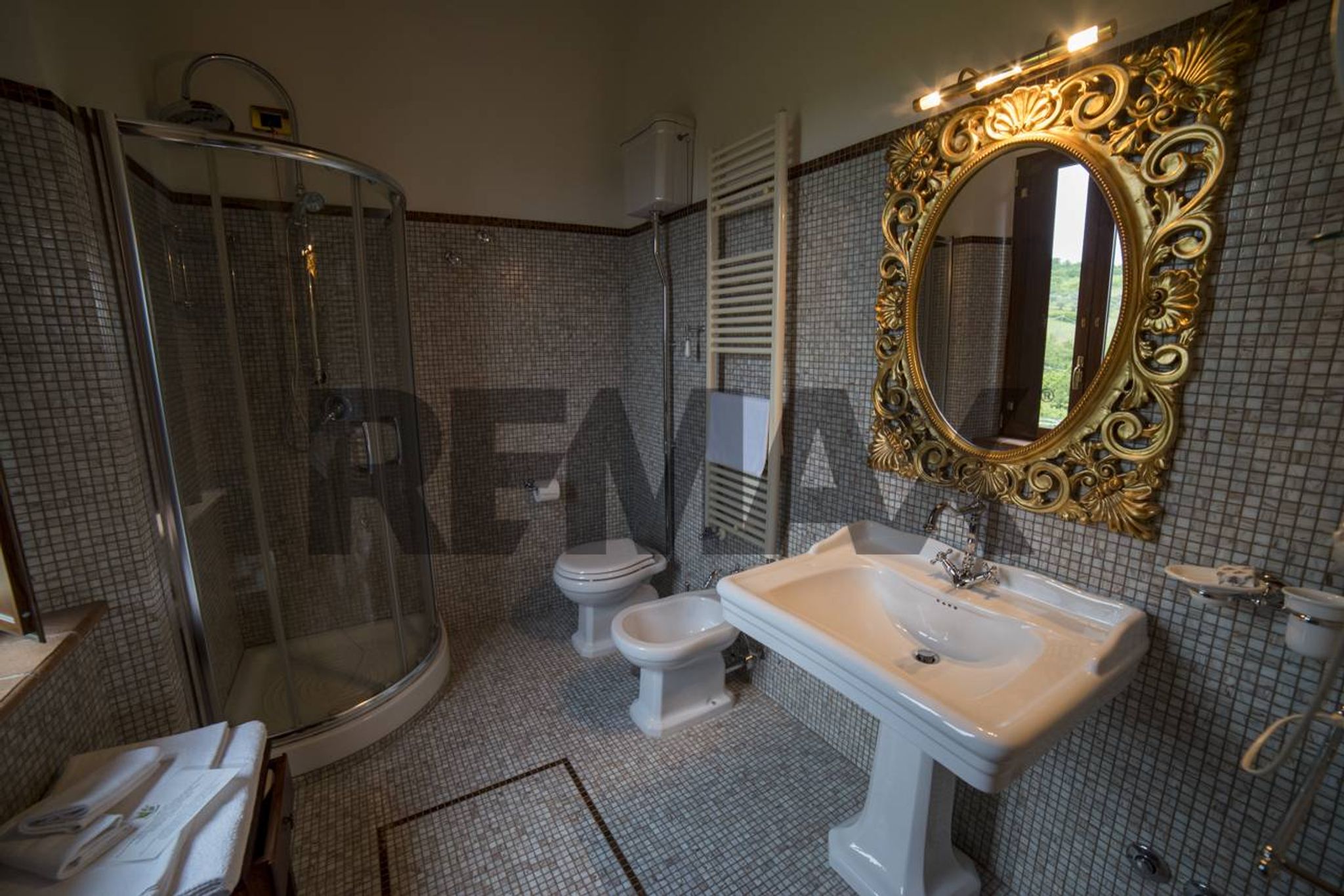 Property in Todi