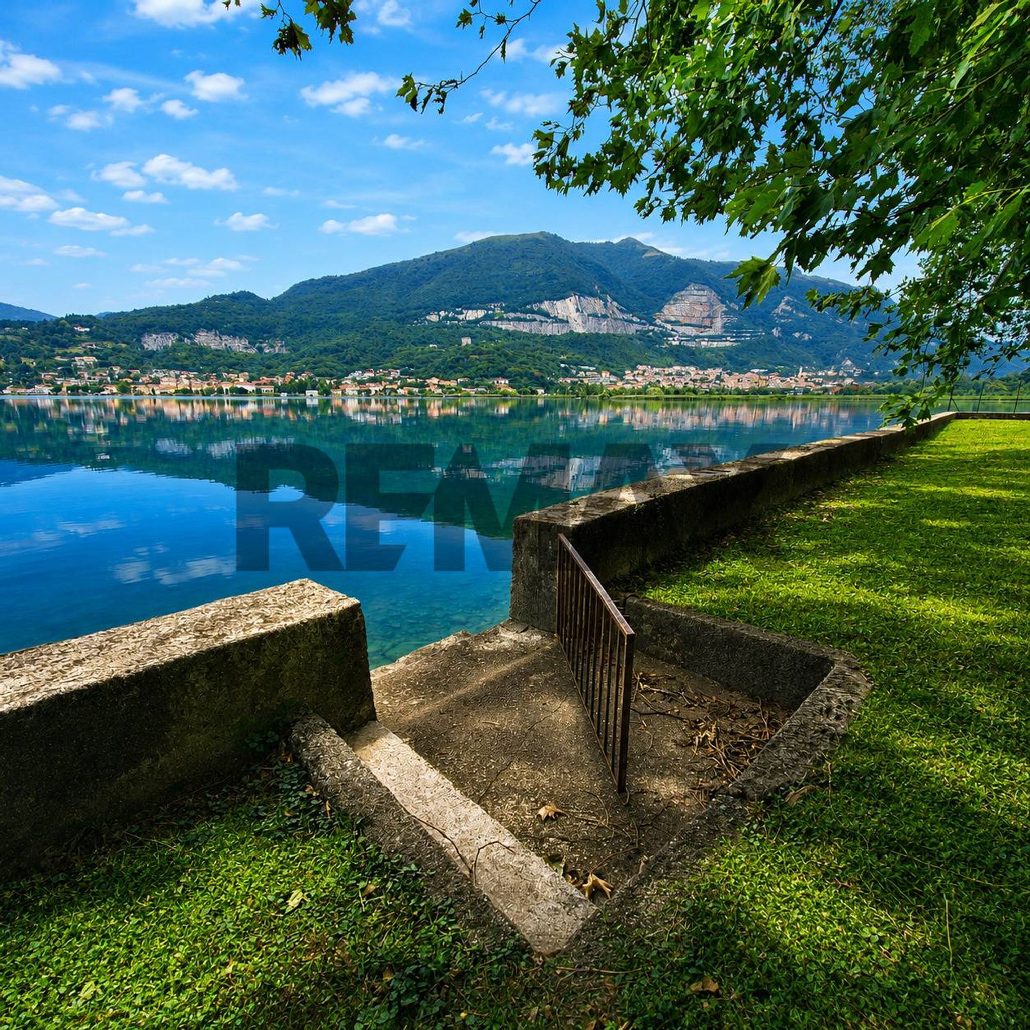 Vista dell'acqua