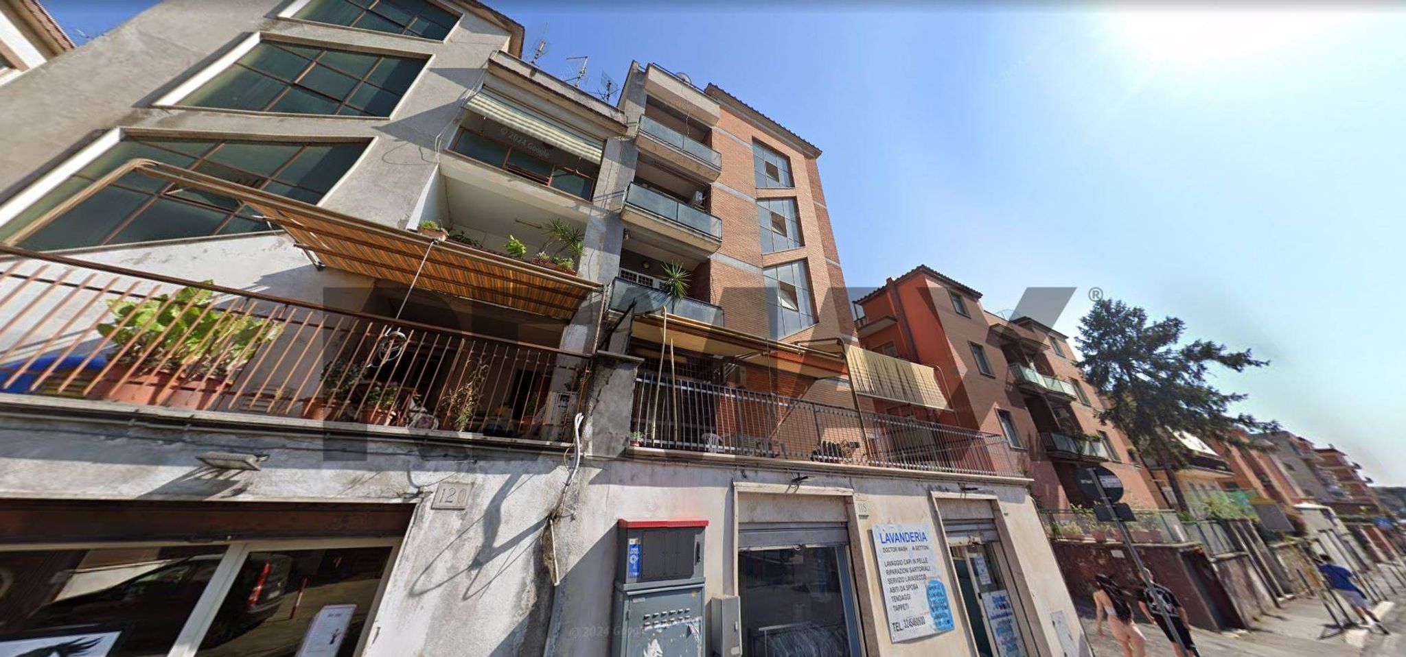 Edificio all'aperto