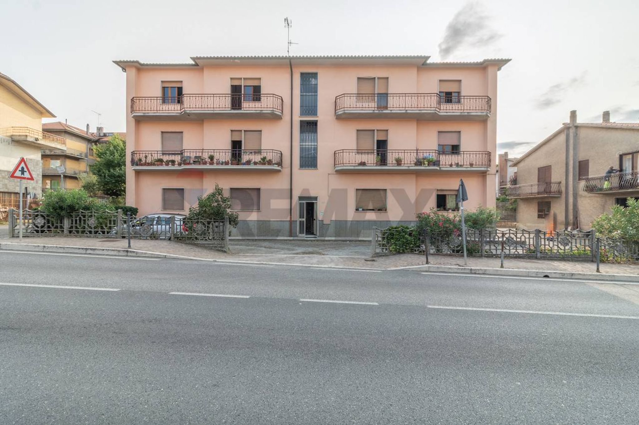 Edificio all'aperto