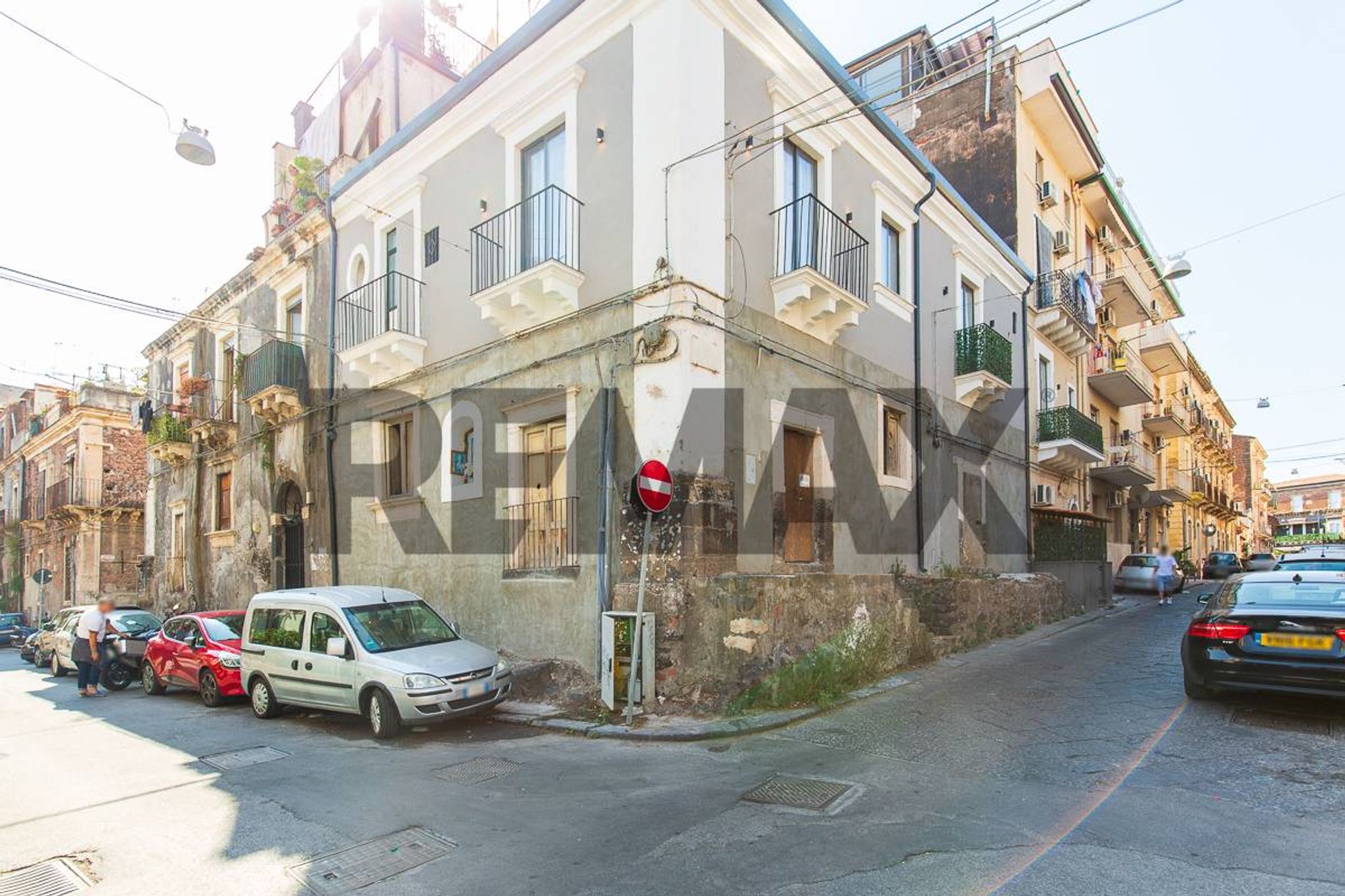 Edificio all'aperto
