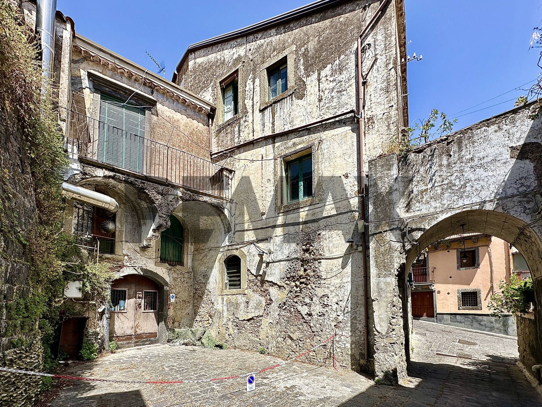 Immobile a Castiglione di Sicilia