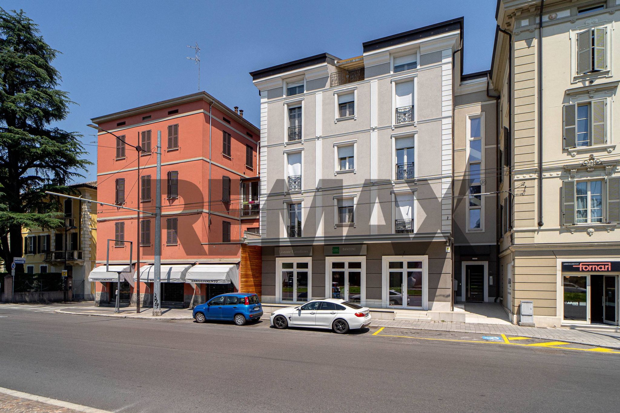 Edificio all'aperto