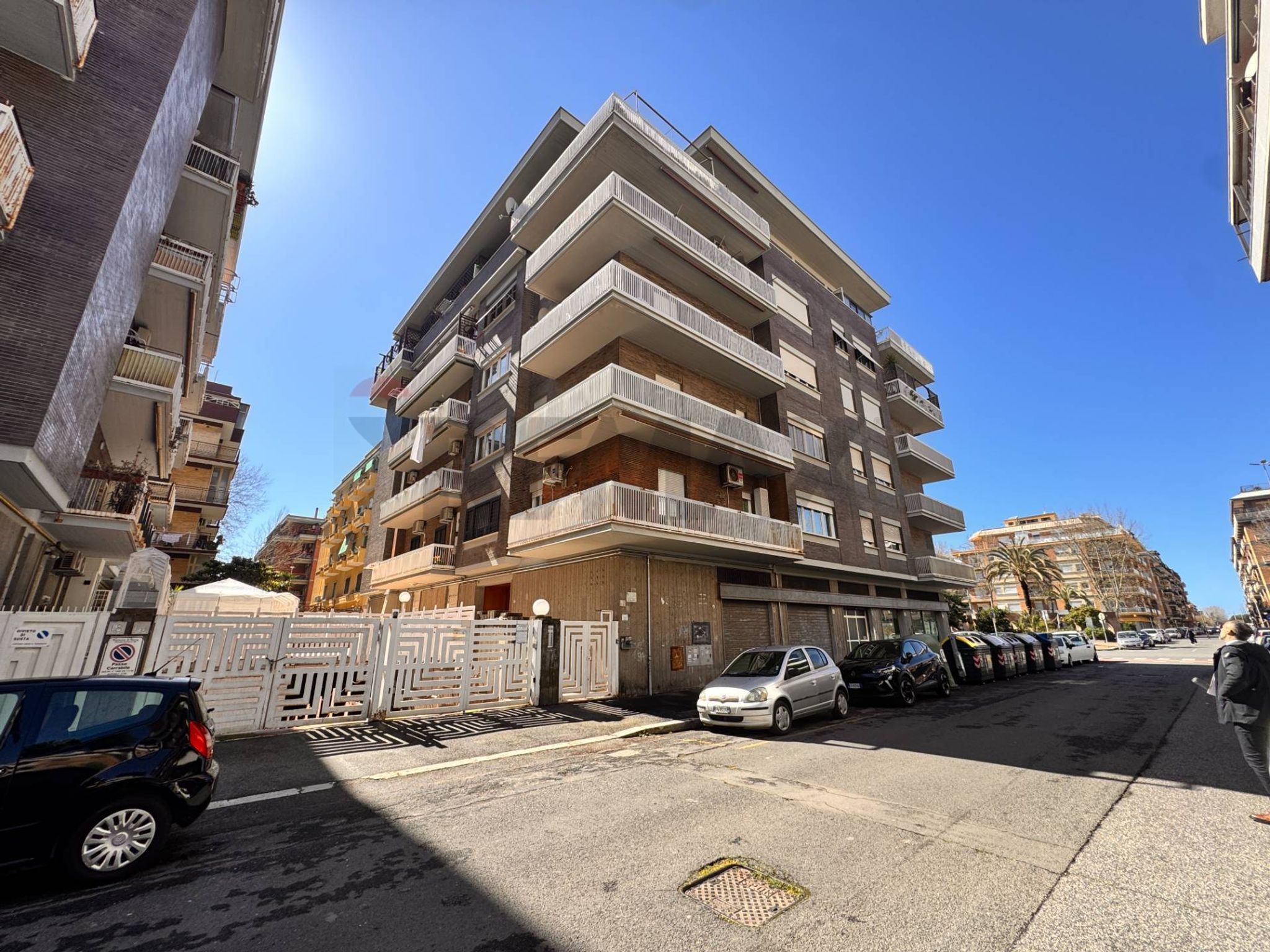 Property in Roma
