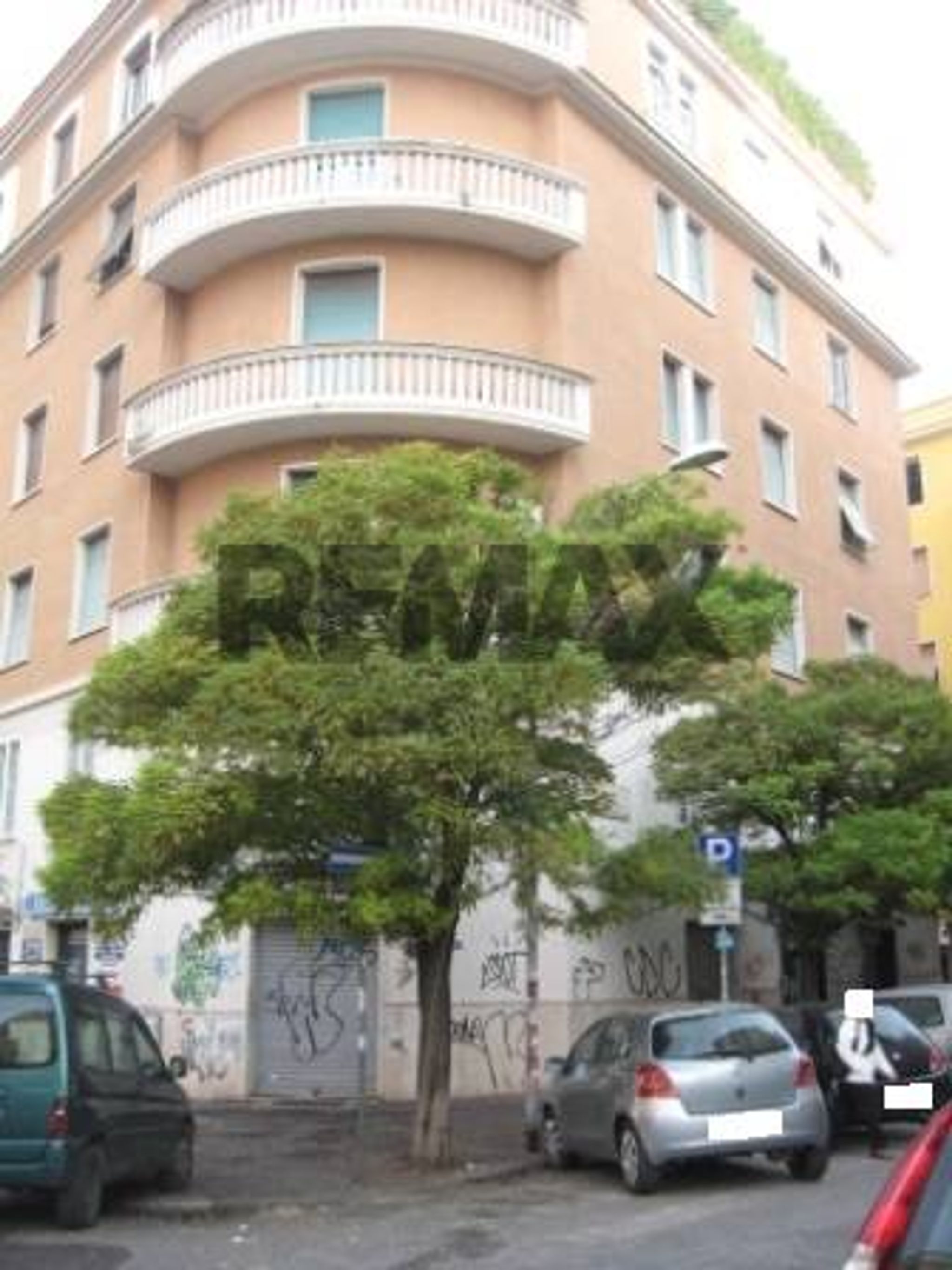 Property in Roma