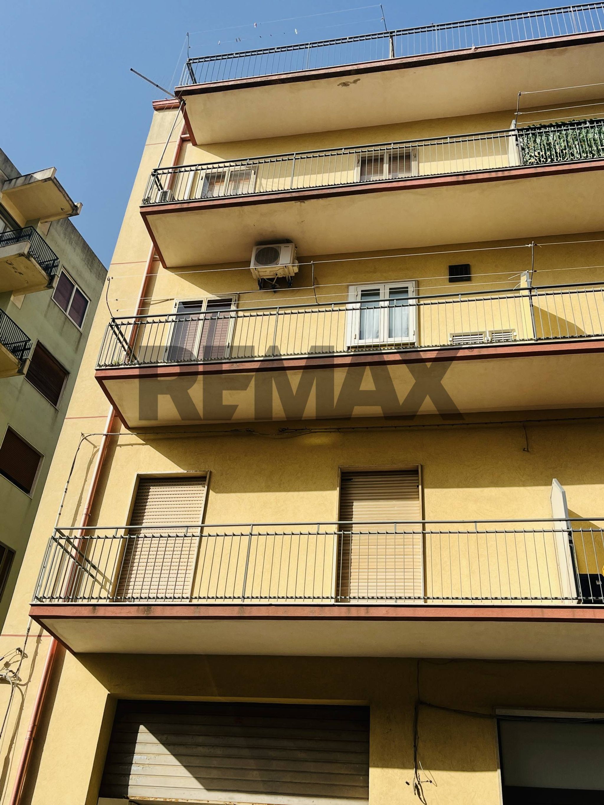 Edificio all'aperto