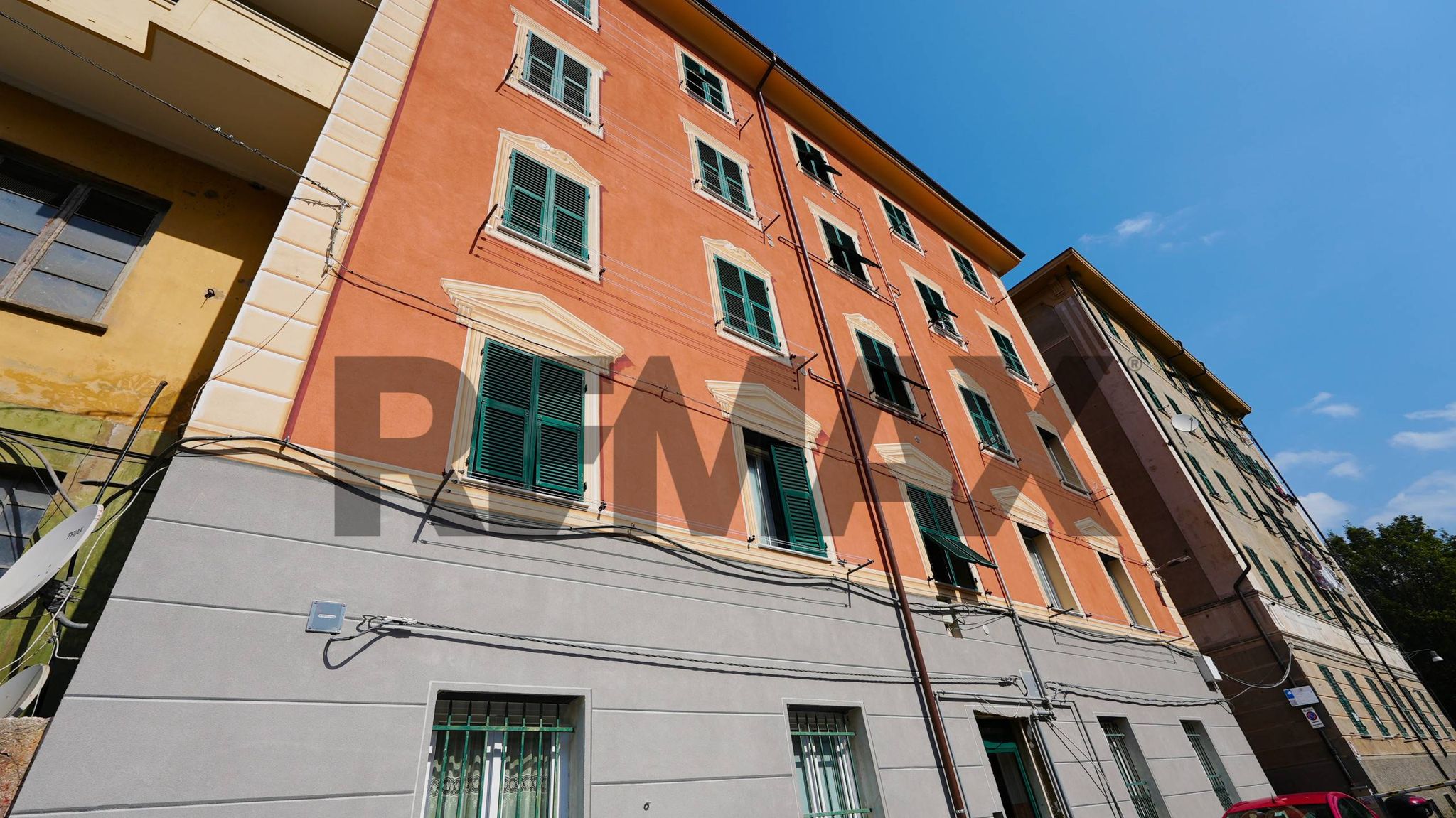 Edificio all'aperto