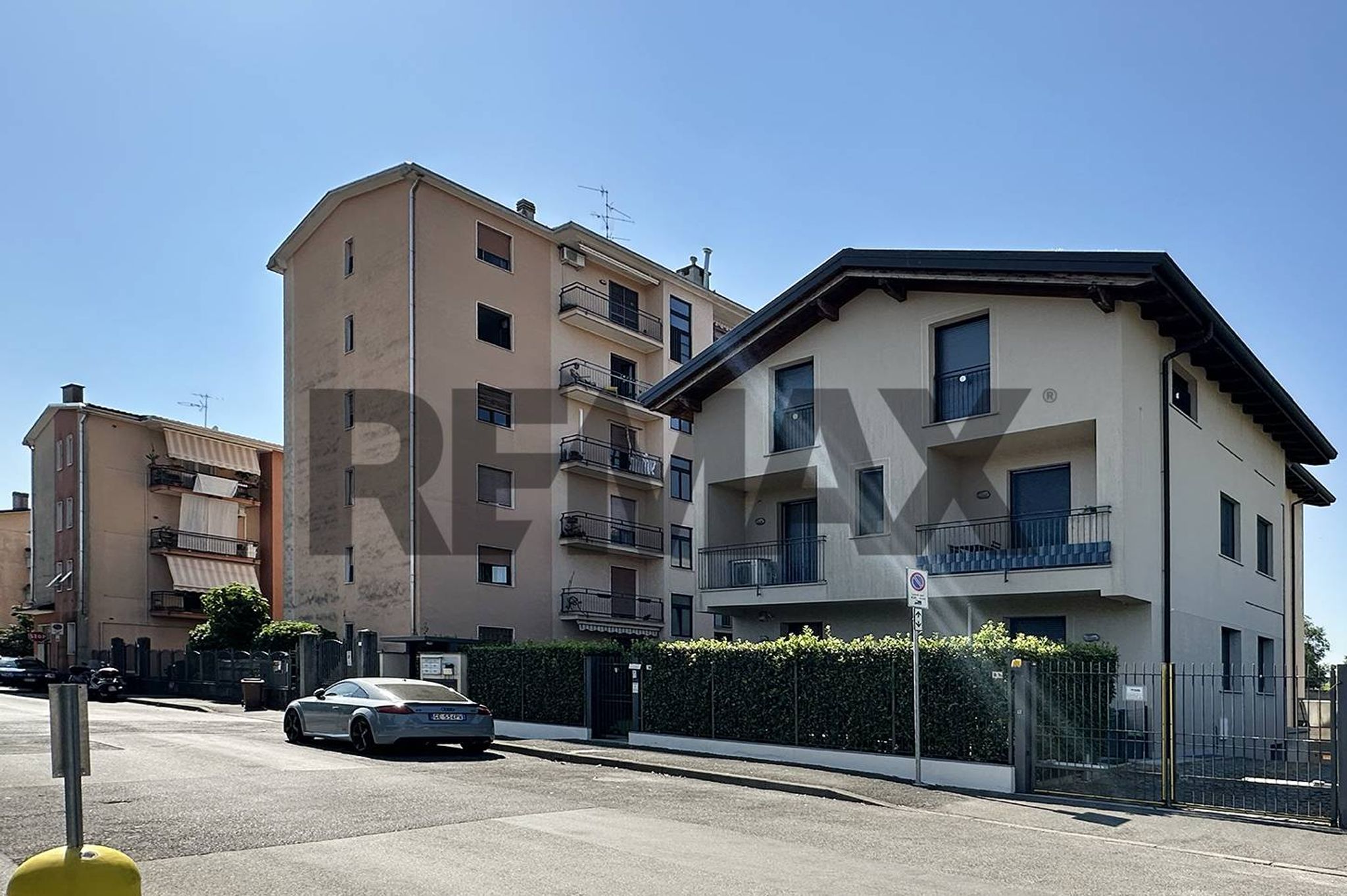 Edificio all'aperto