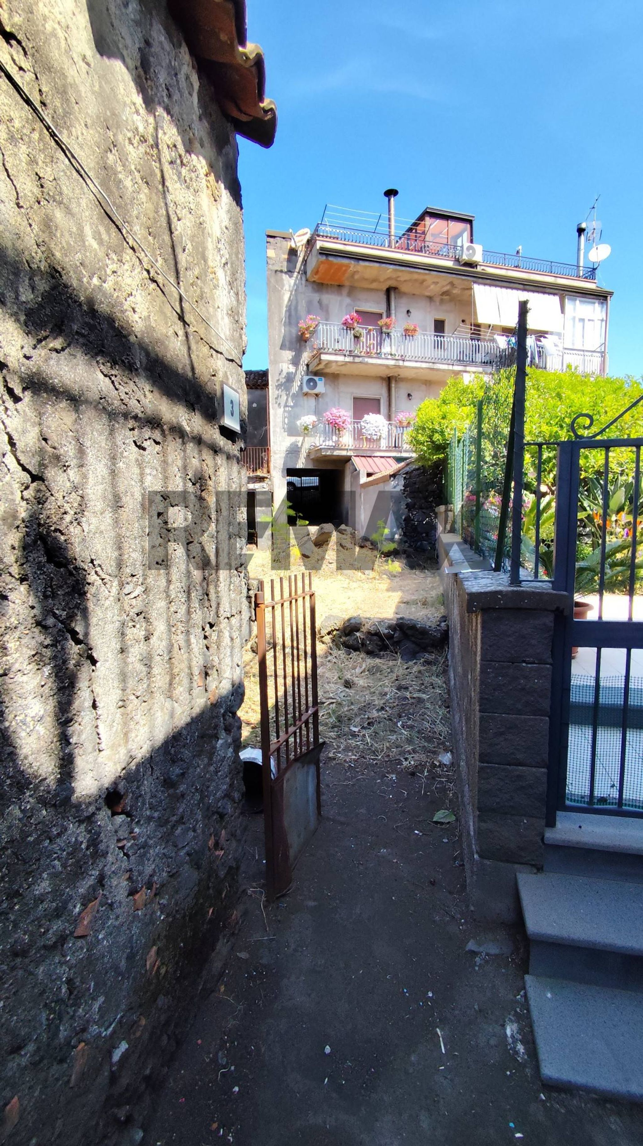 Casa all'aperto
