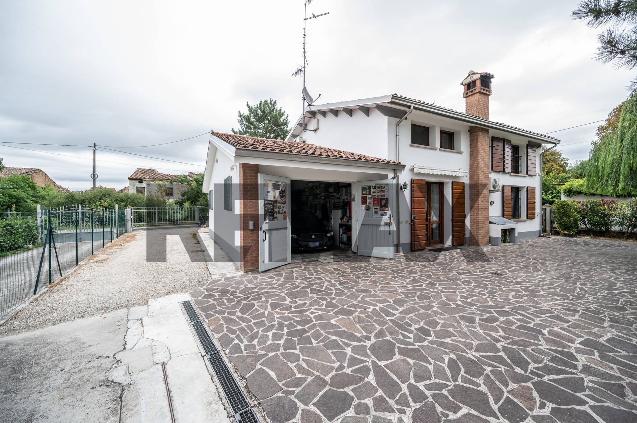Immobile a Guastalla