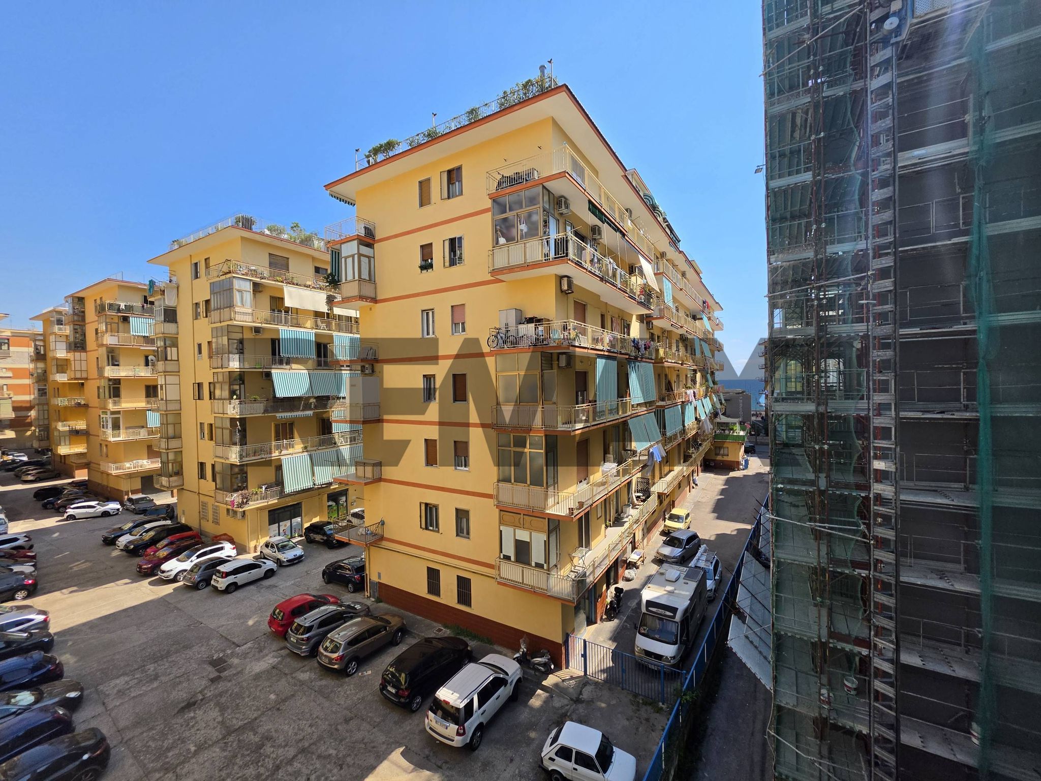 Edificio all'aperto