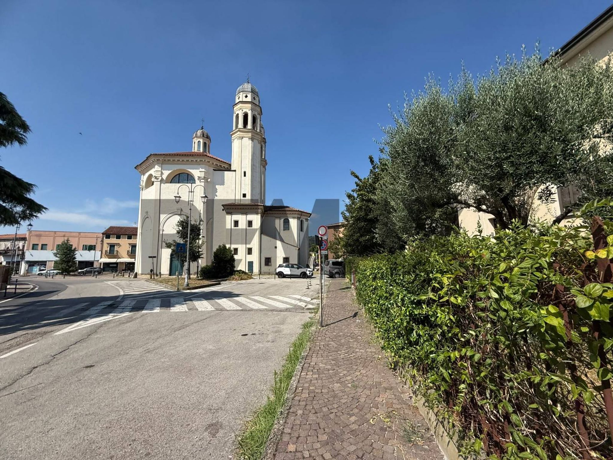 Edificio all'aperto