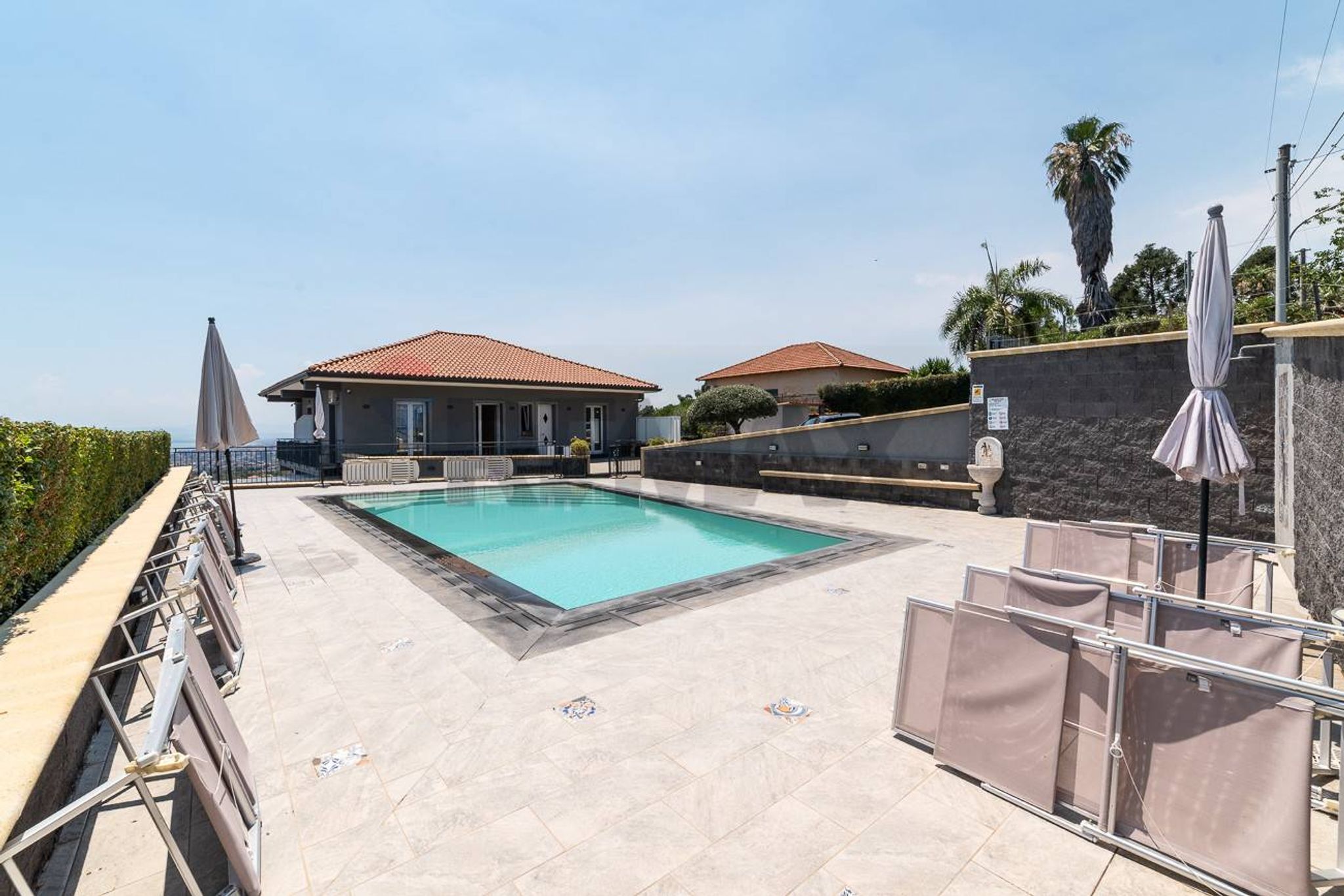 Immobile a Aci Castello
