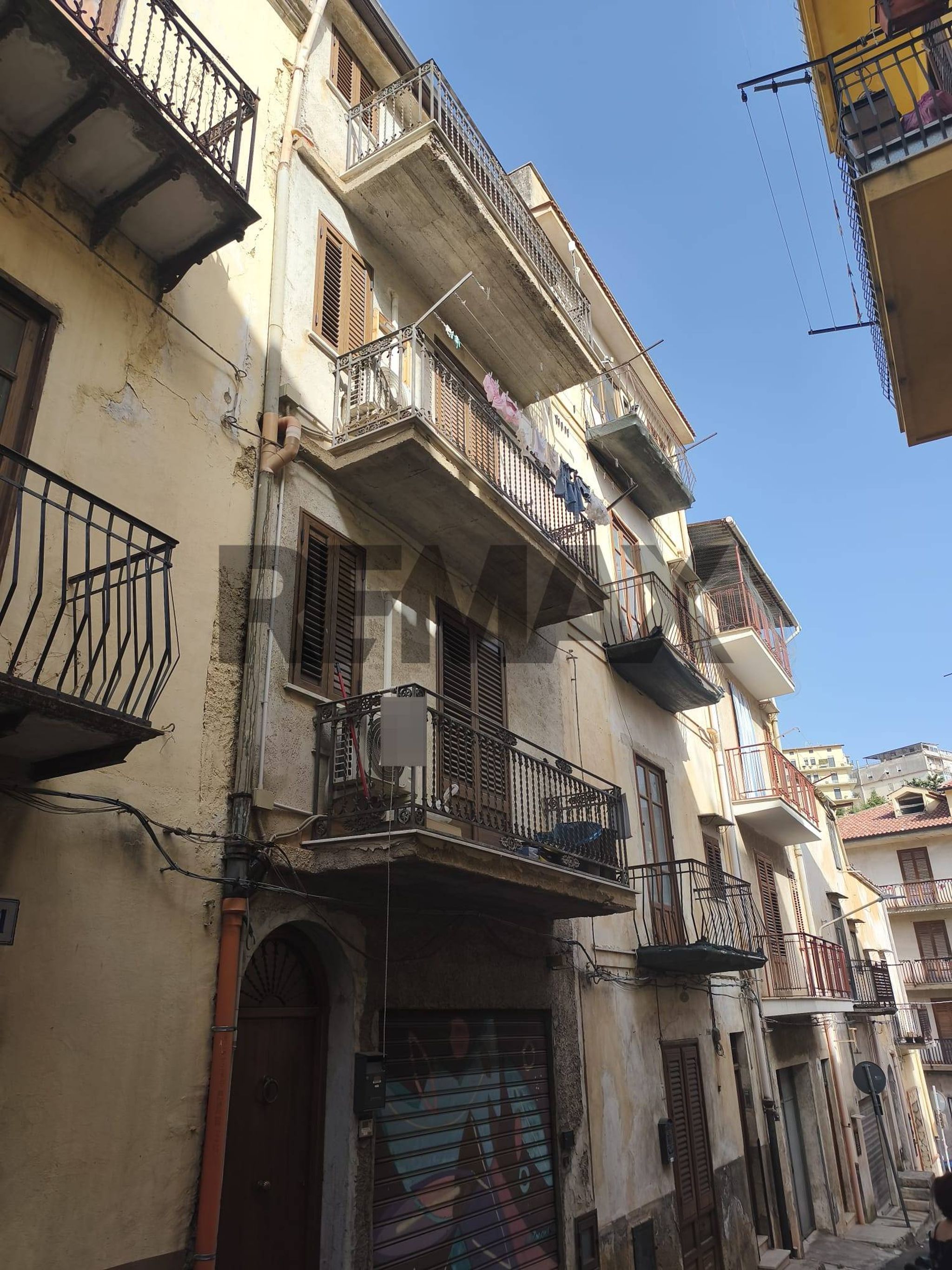 Edificio all'aperto