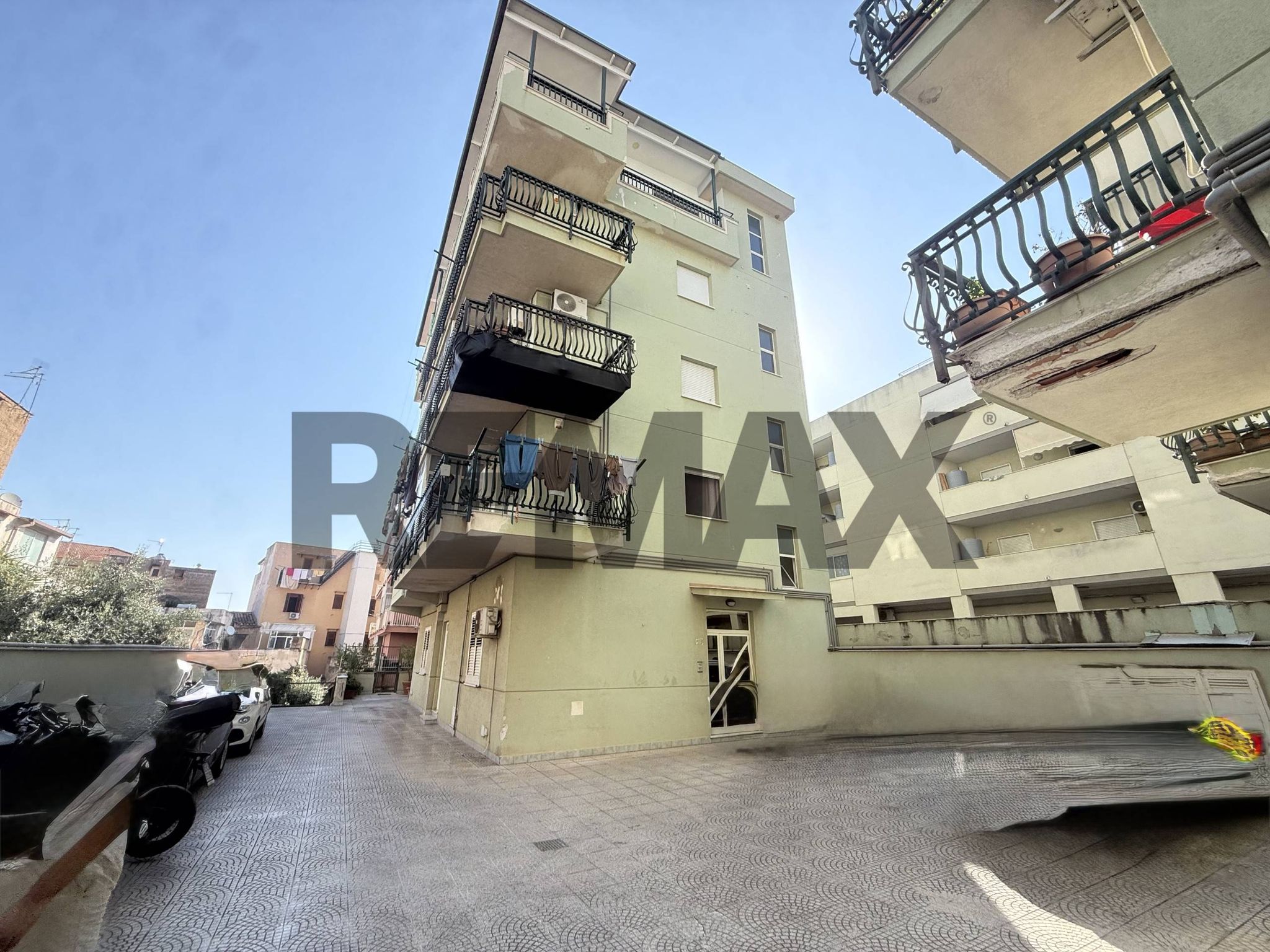Edificio all'aperto