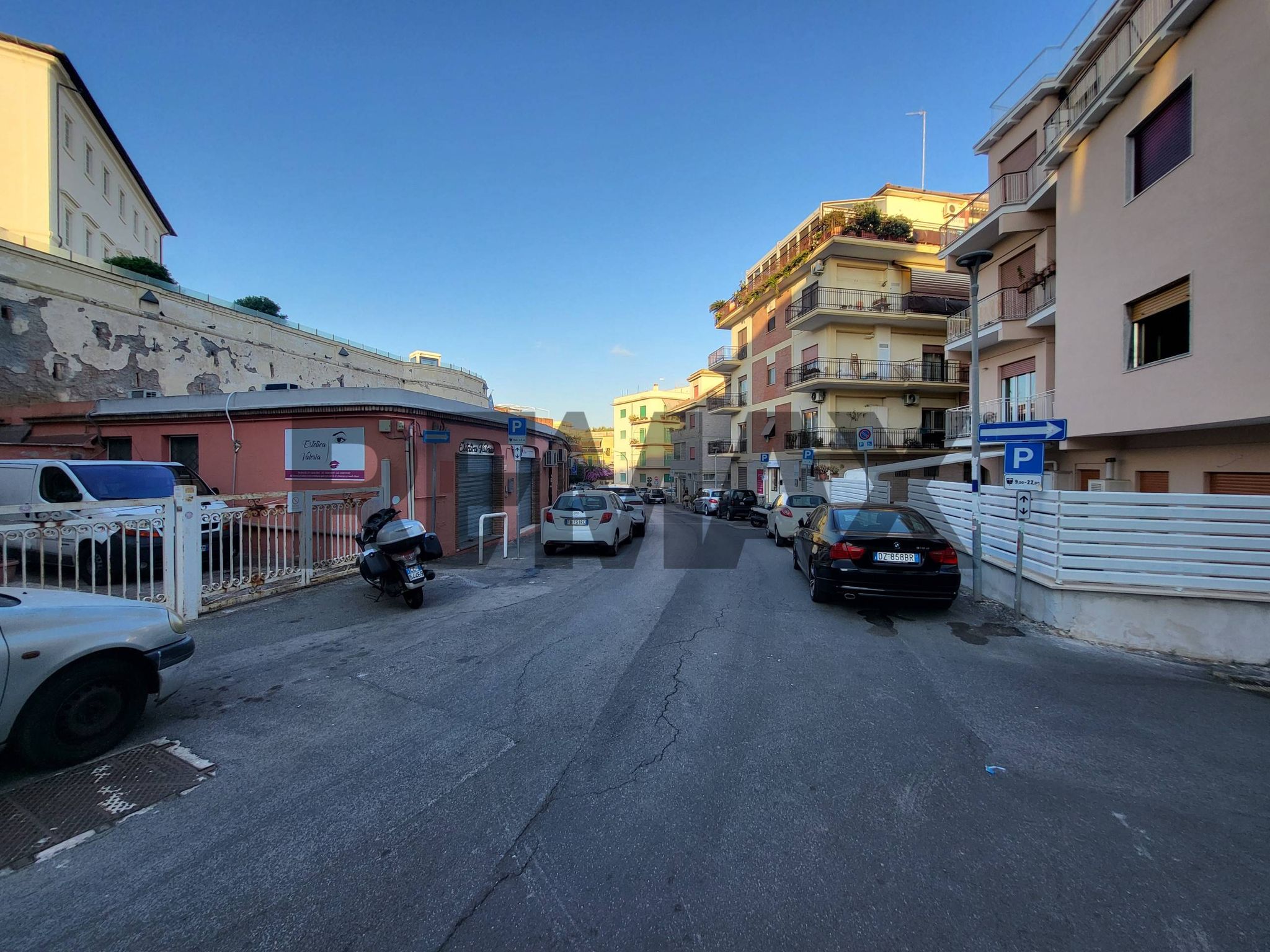 Immobile a Anzio