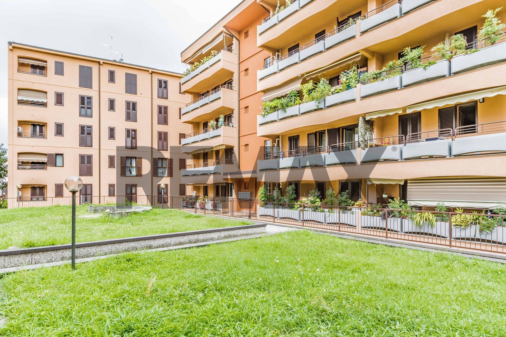 Edificio all'aperto