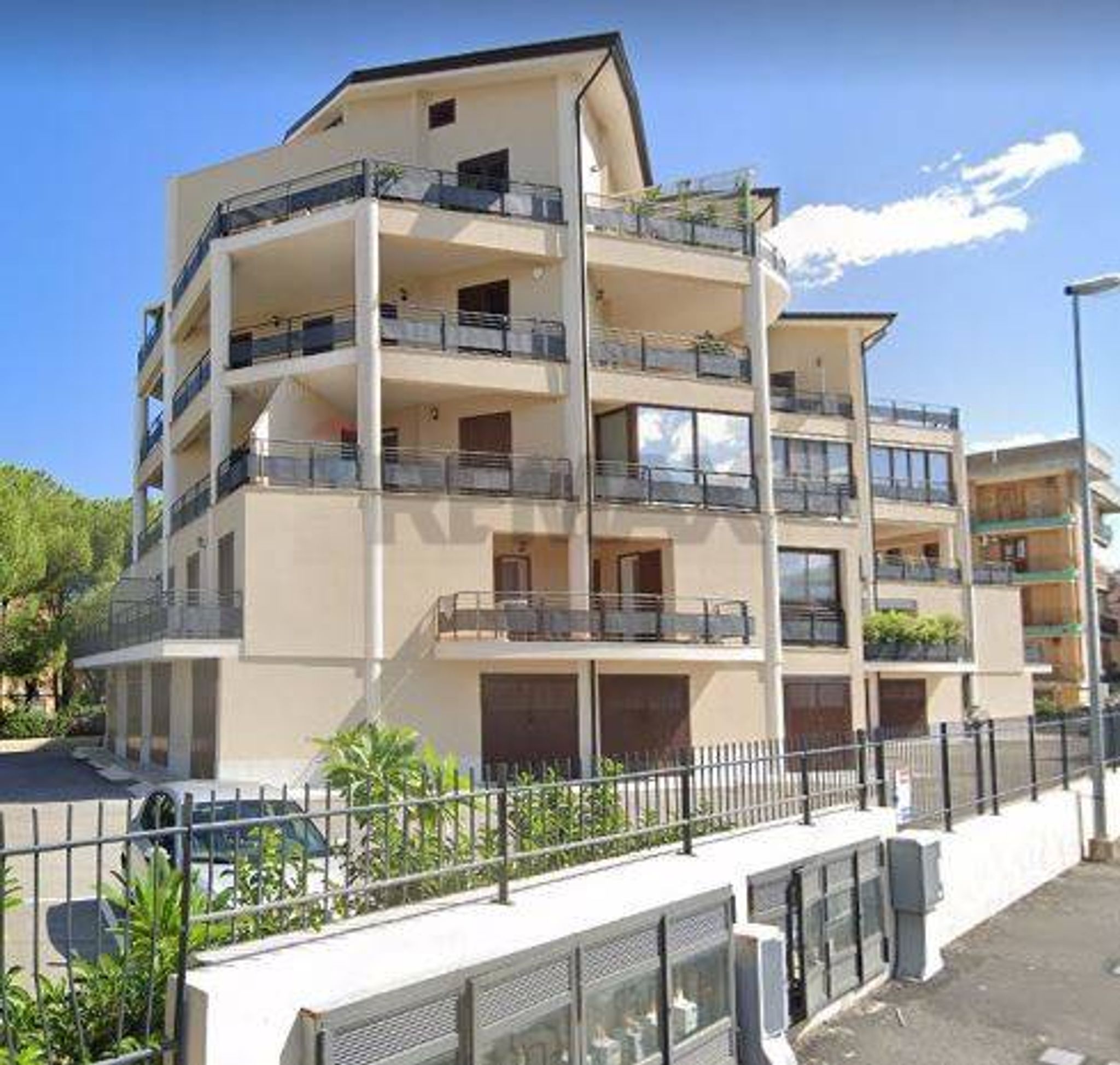 Immobile a Siracusa