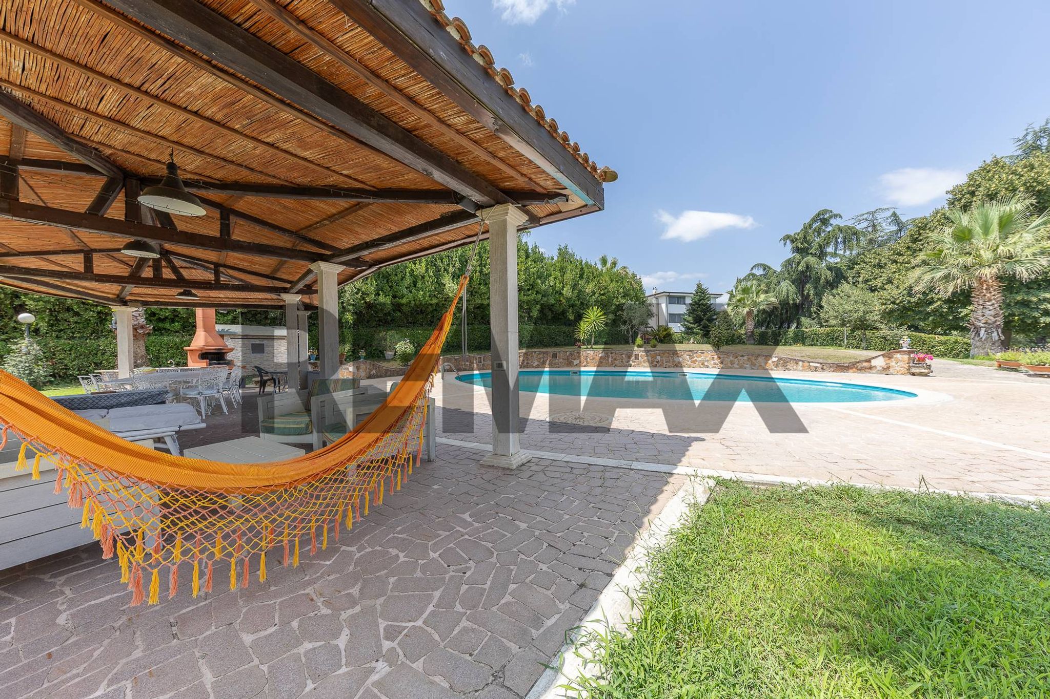 Property in Roma