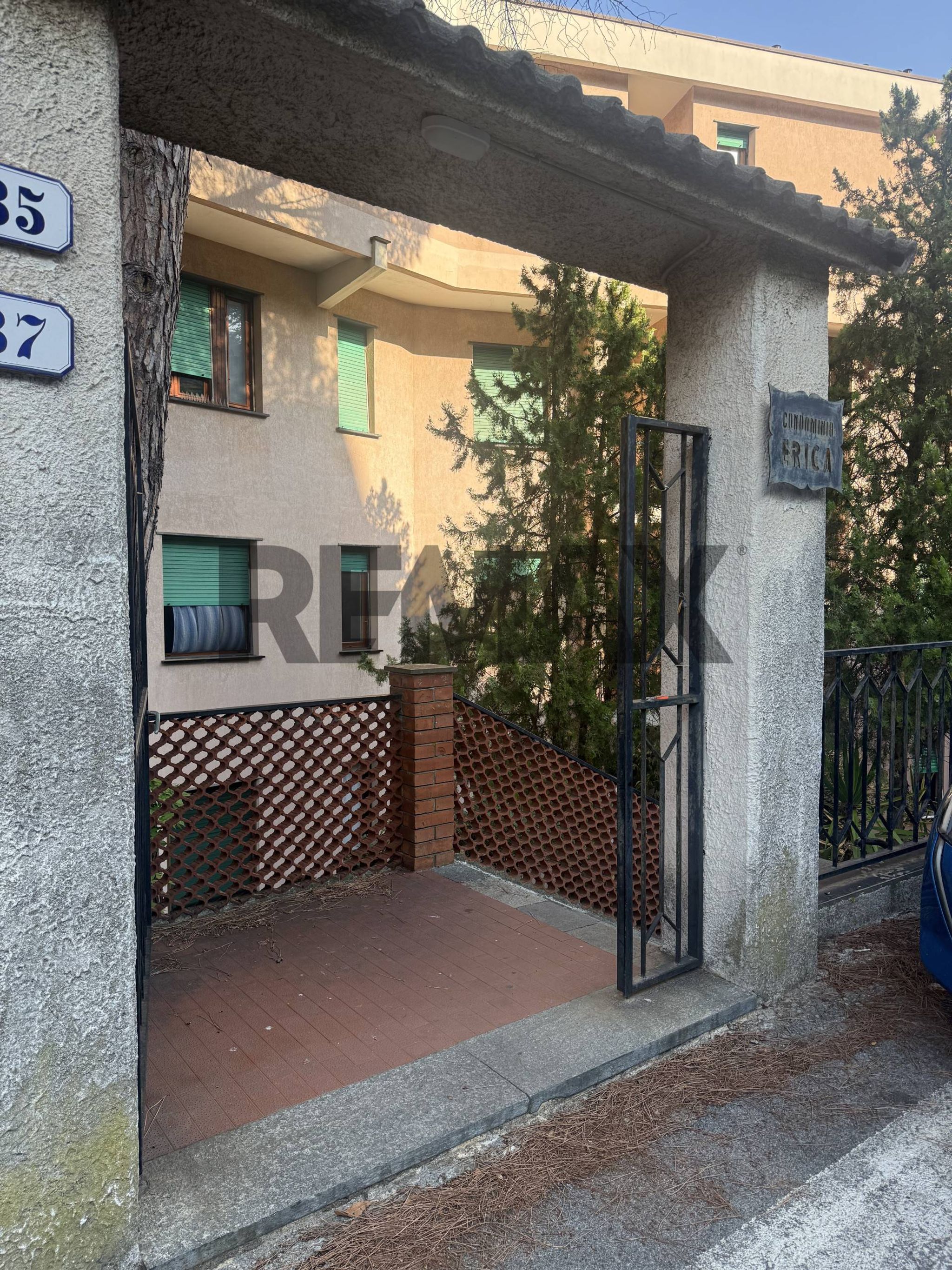Edificio all'aperto