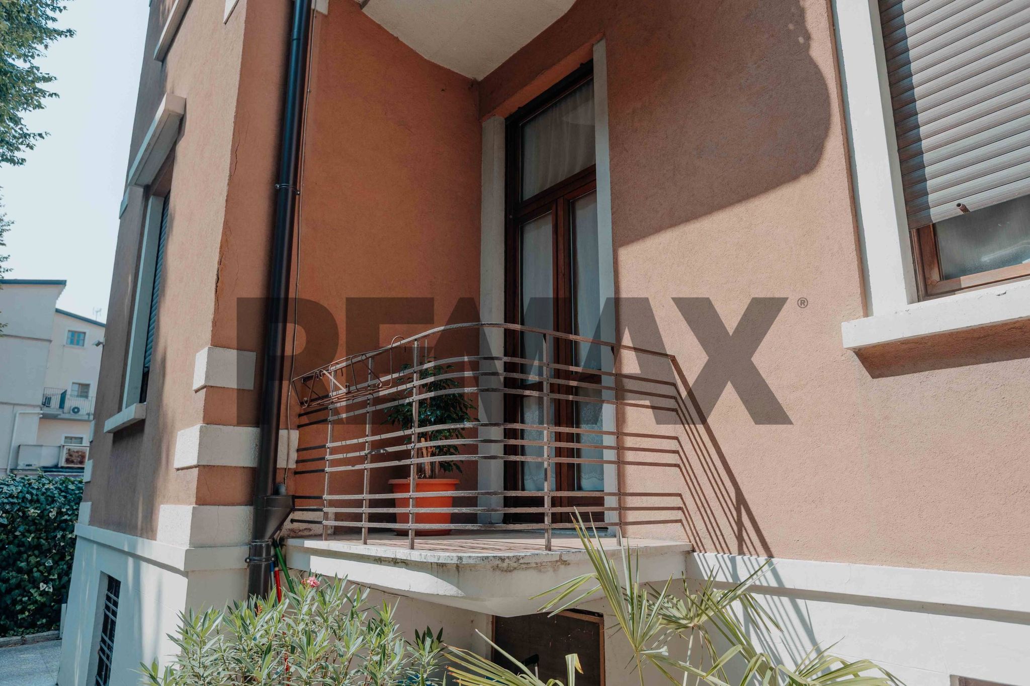 Edificio all'aperto