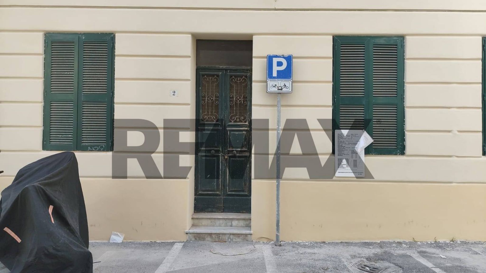 Edificio all'aperto