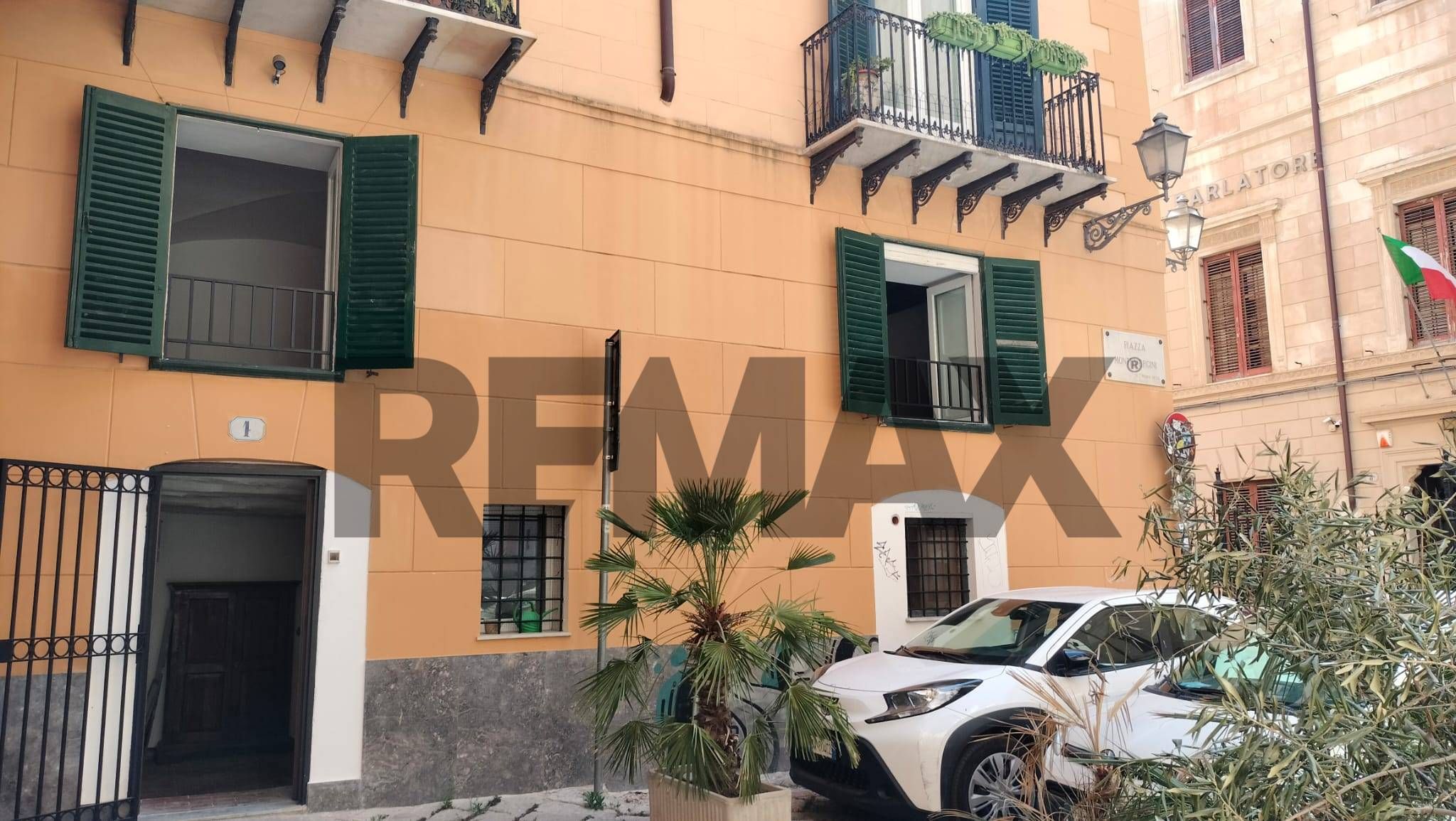Edificio all'aperto