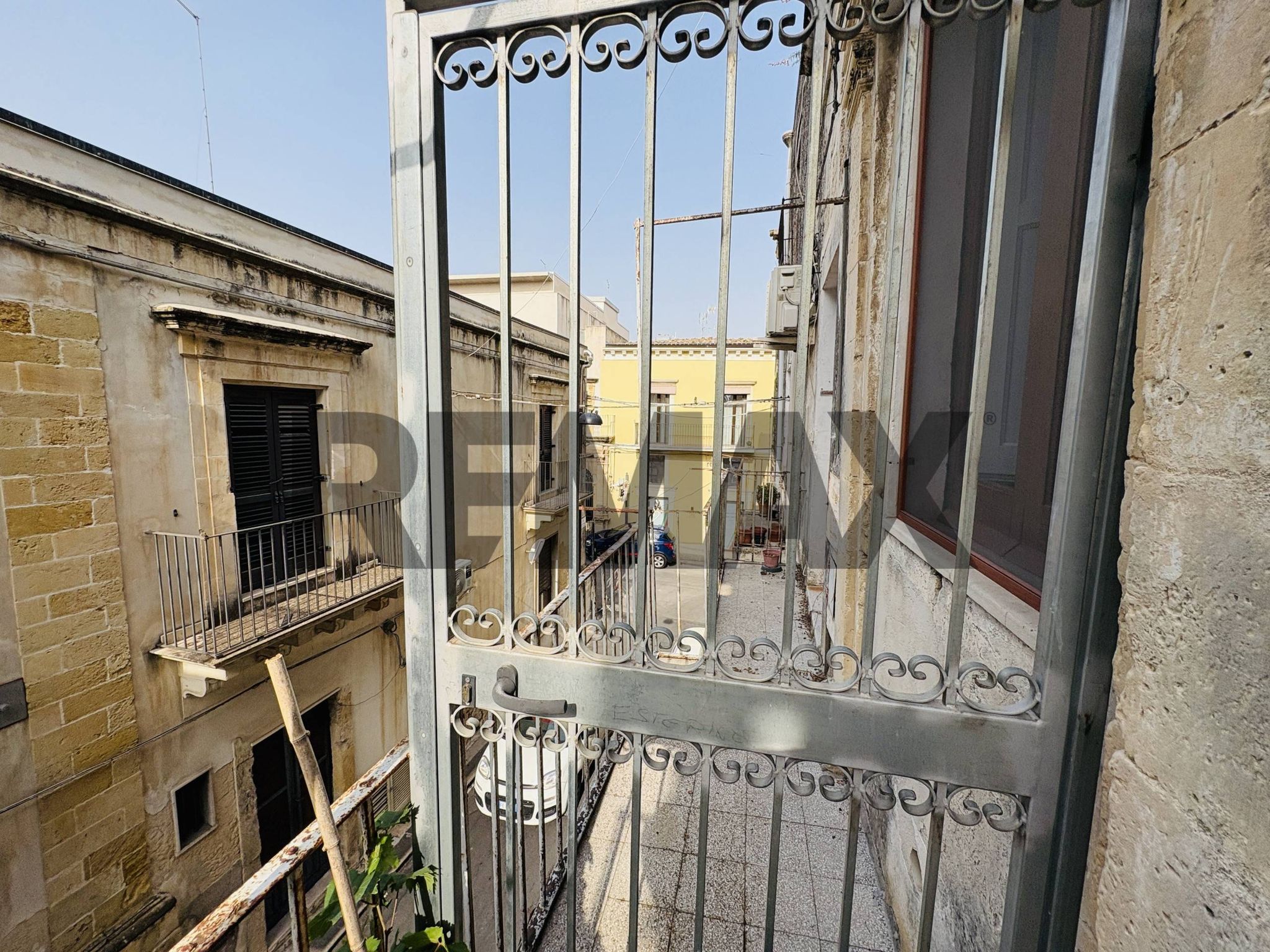 Edificio all'aperto