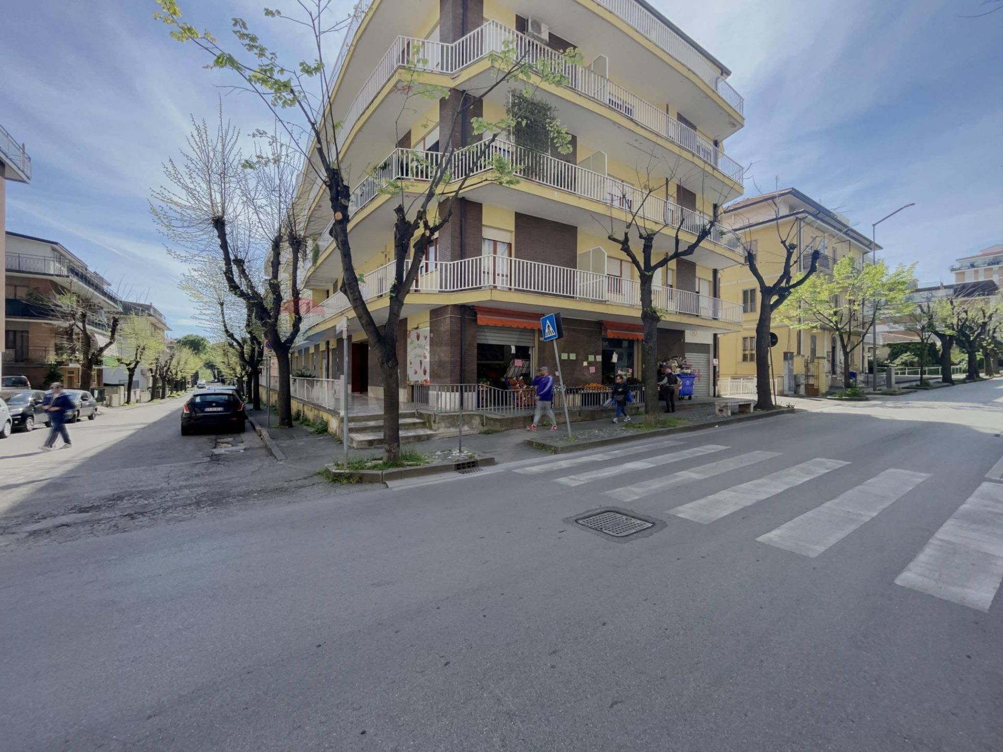Edificio all'aperto