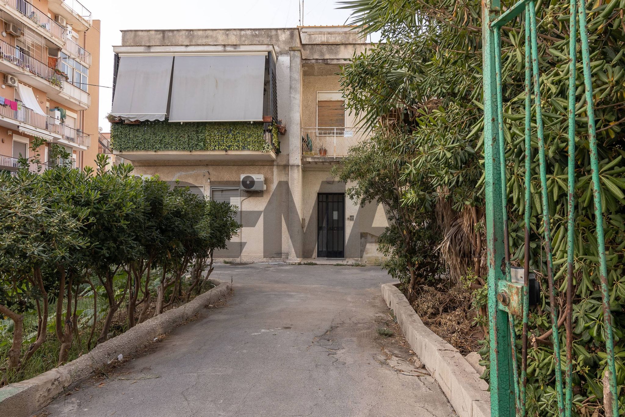 Edificio all'aperto