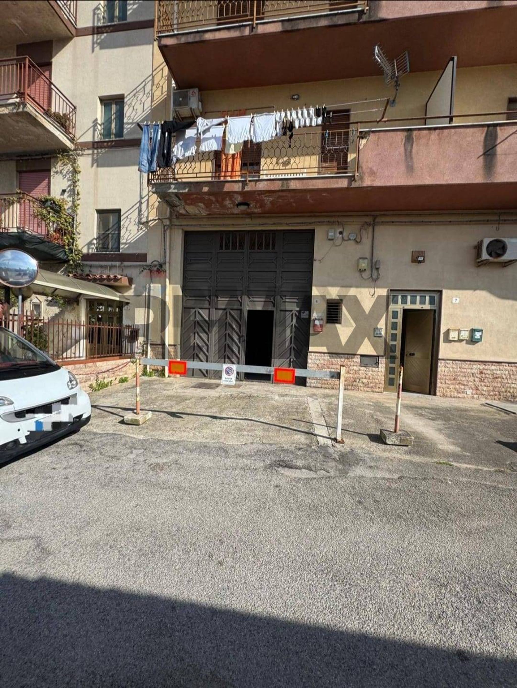 Edificio all'aperto