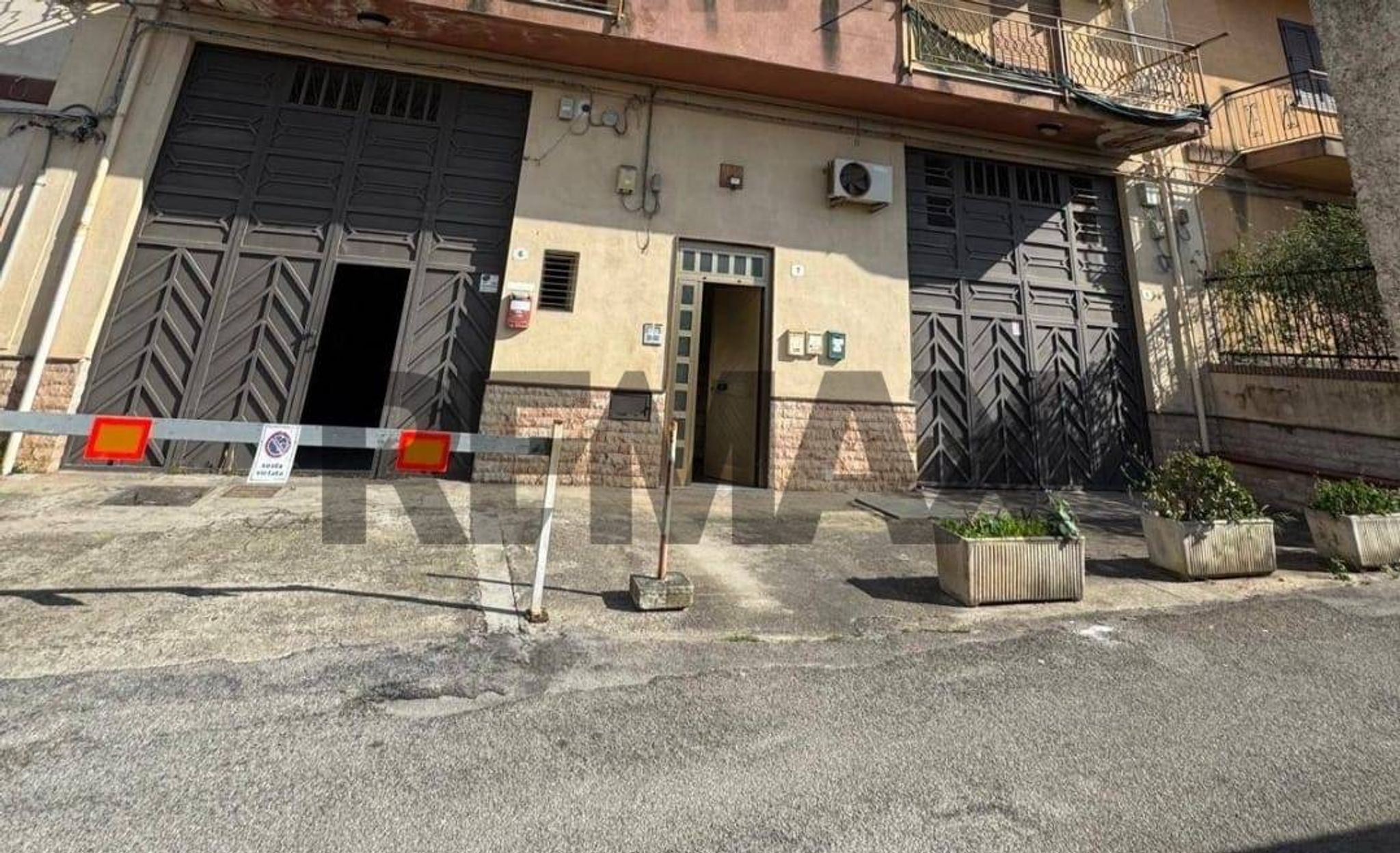 Edificio all'aperto