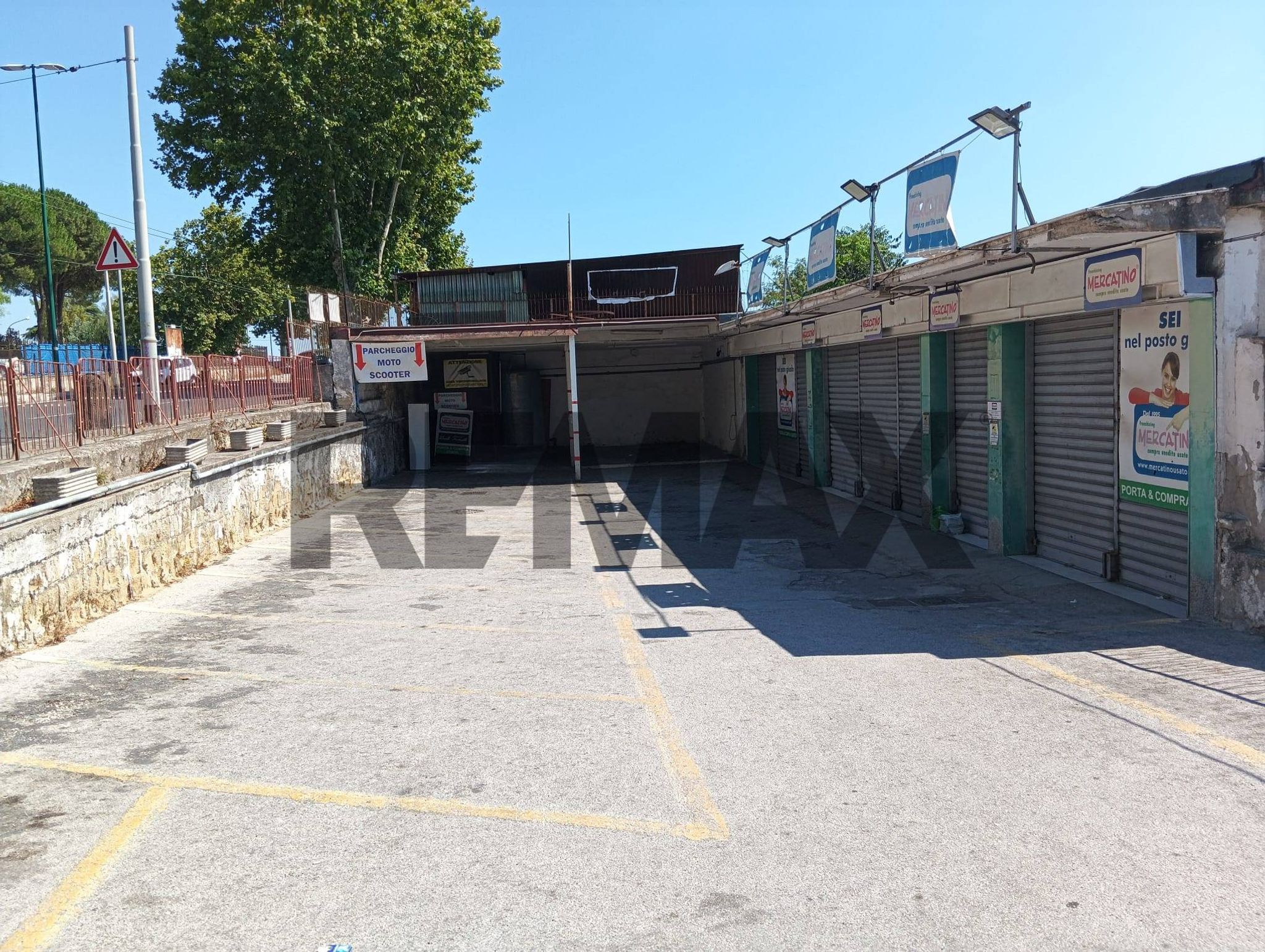 Edificio all'aperto