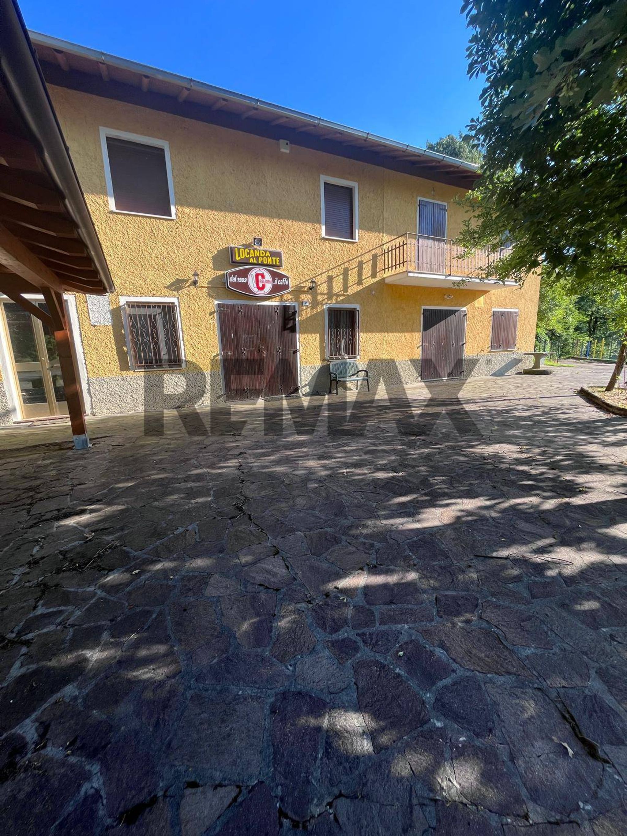 Casa all'aperto
