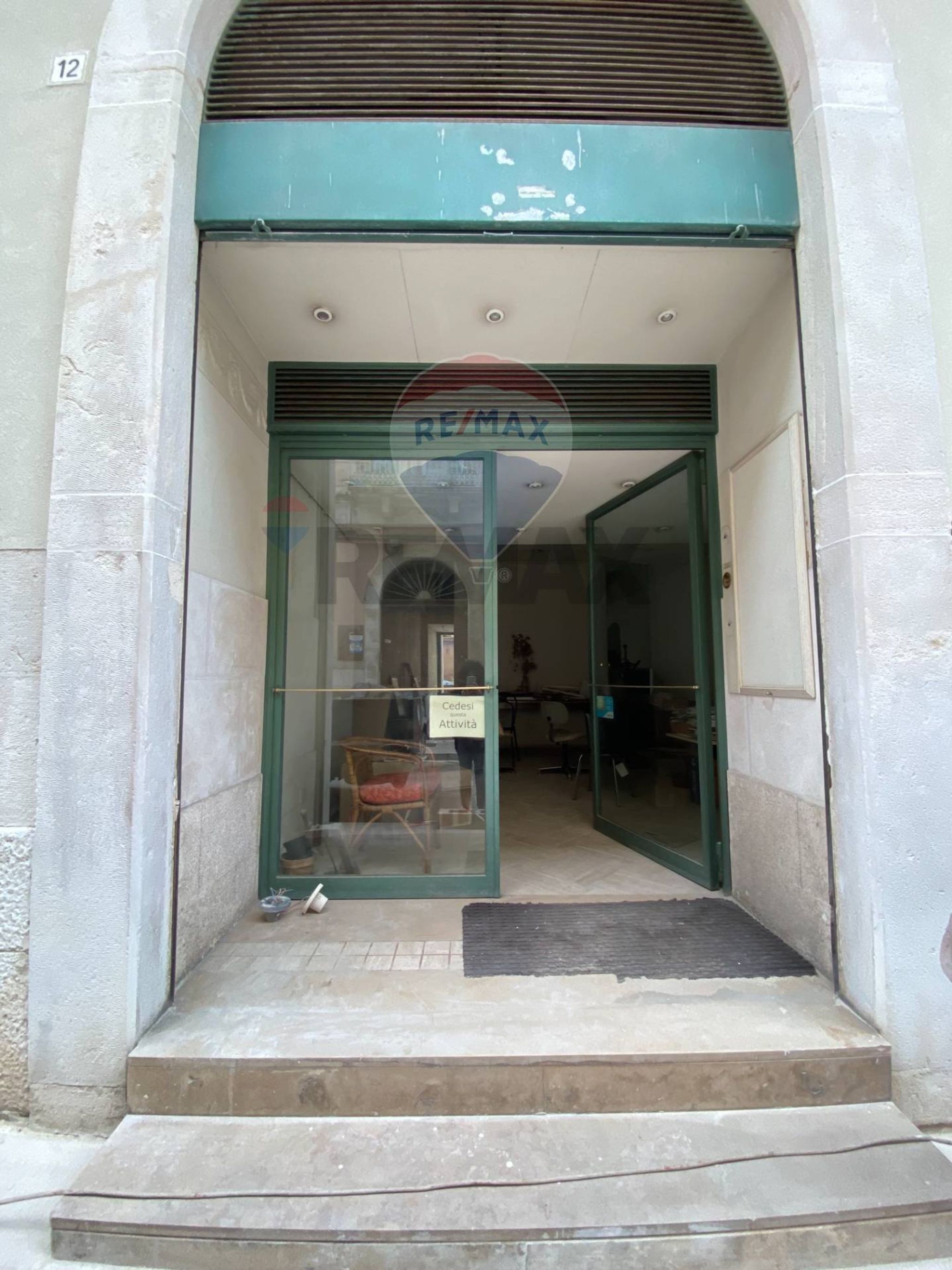 Edificio all'aperto