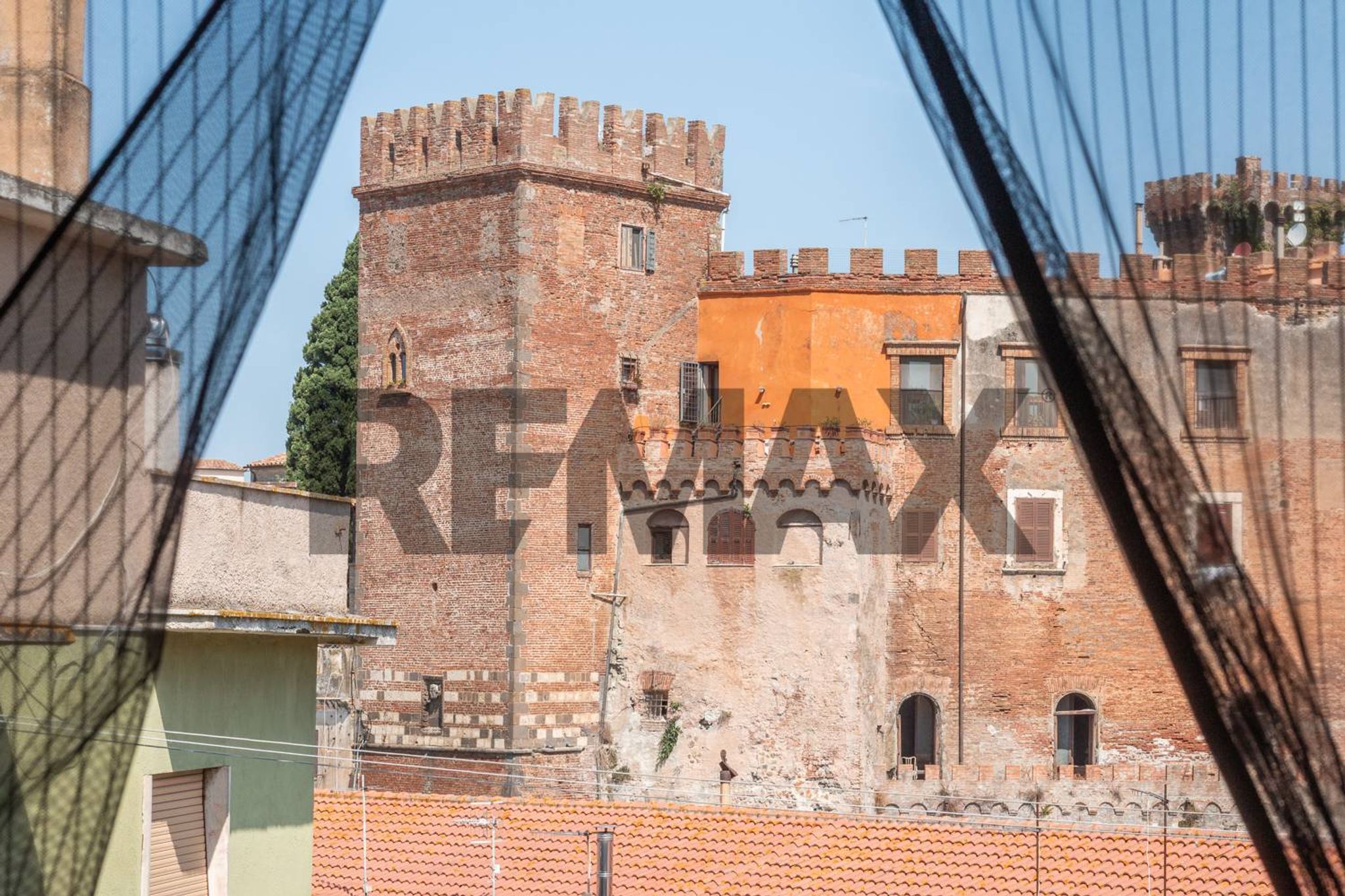 Edificio all'aperto
