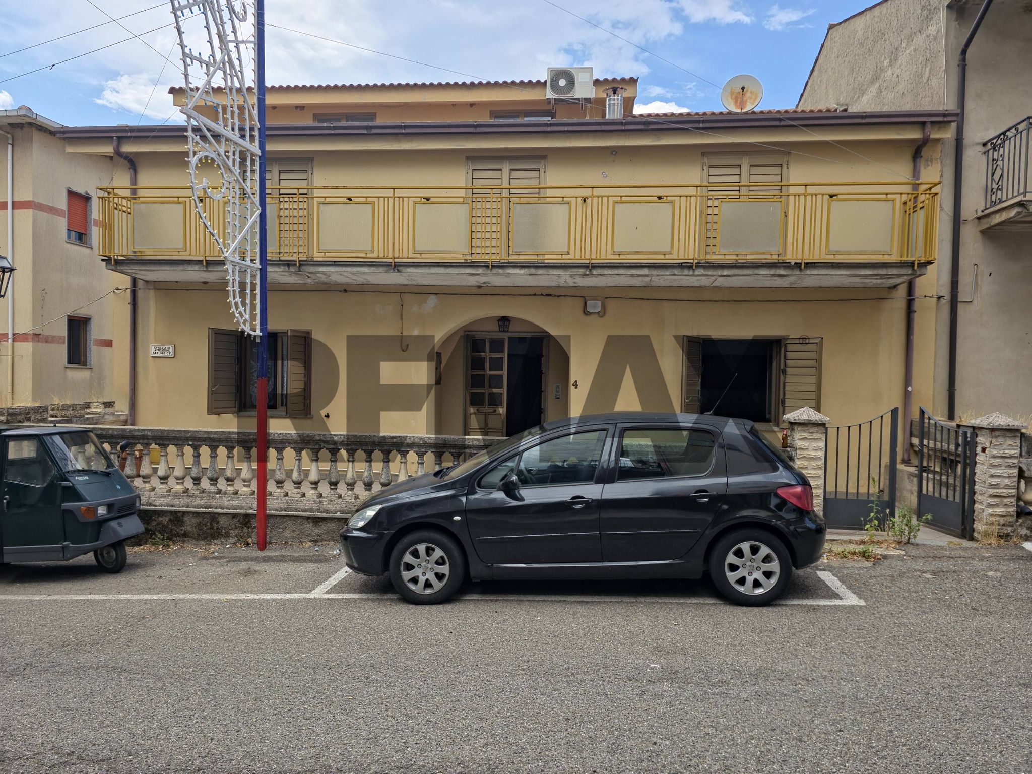 Property in Santa Caterina Albanese