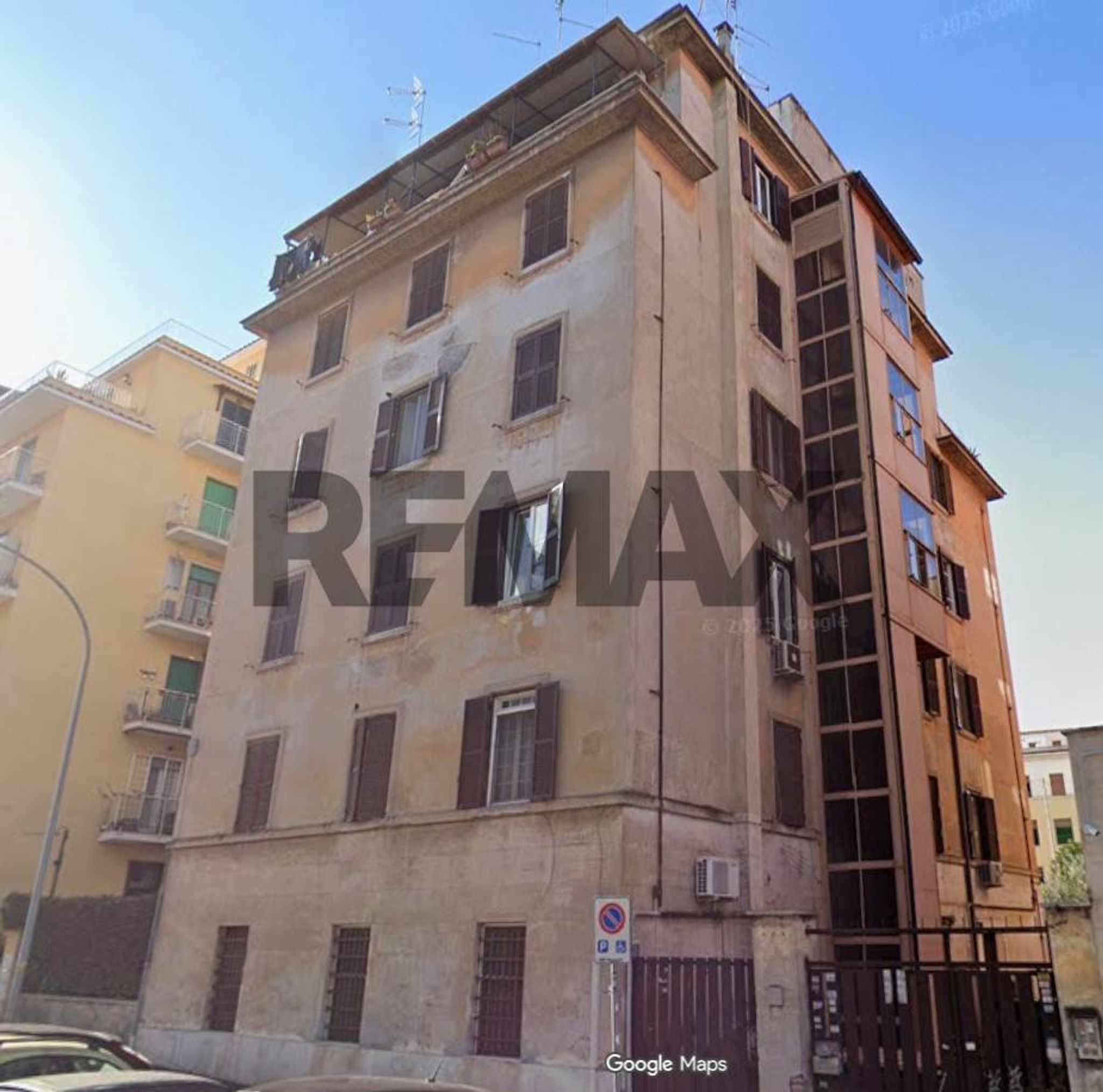 Property in Roma