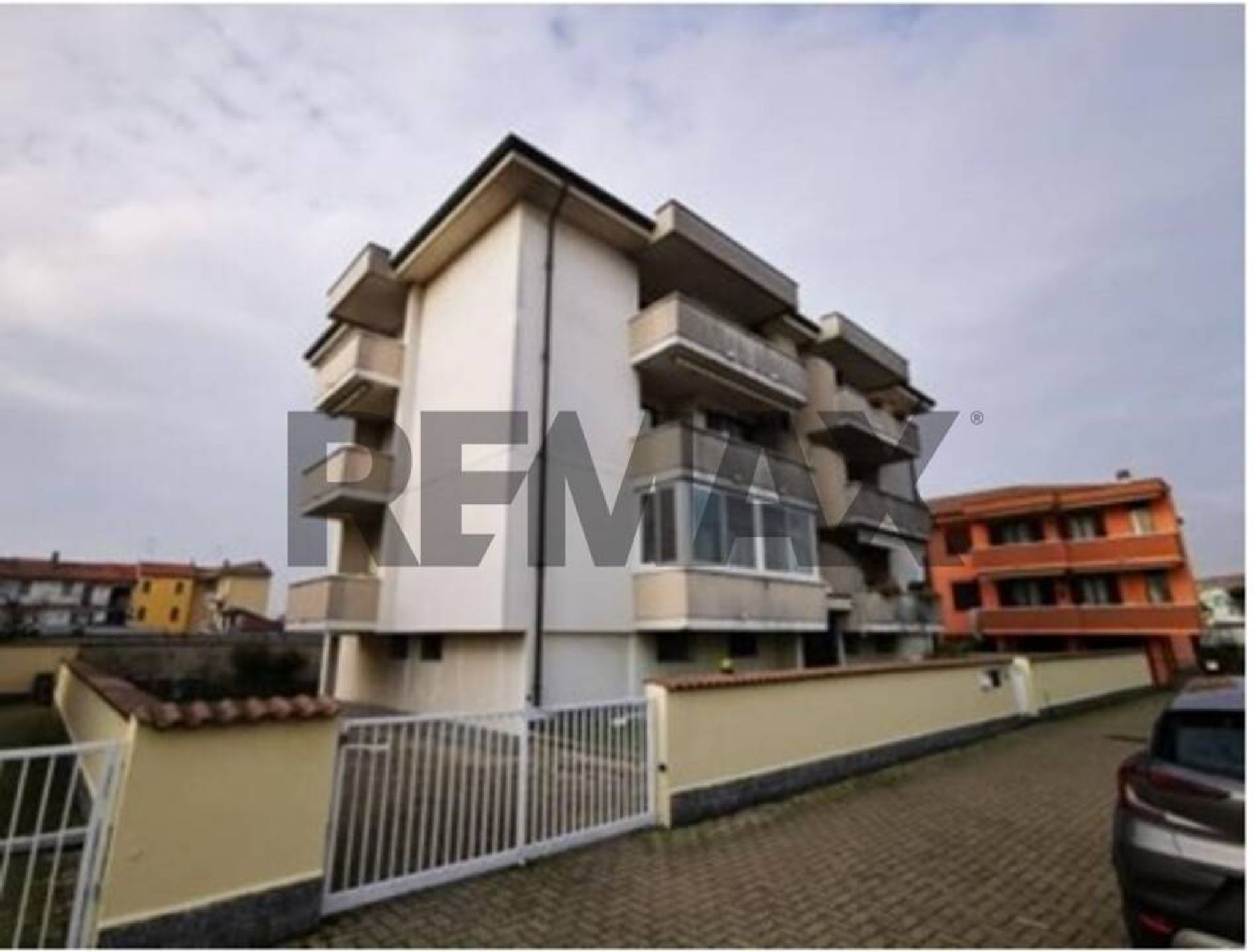 Edificio all'aperto