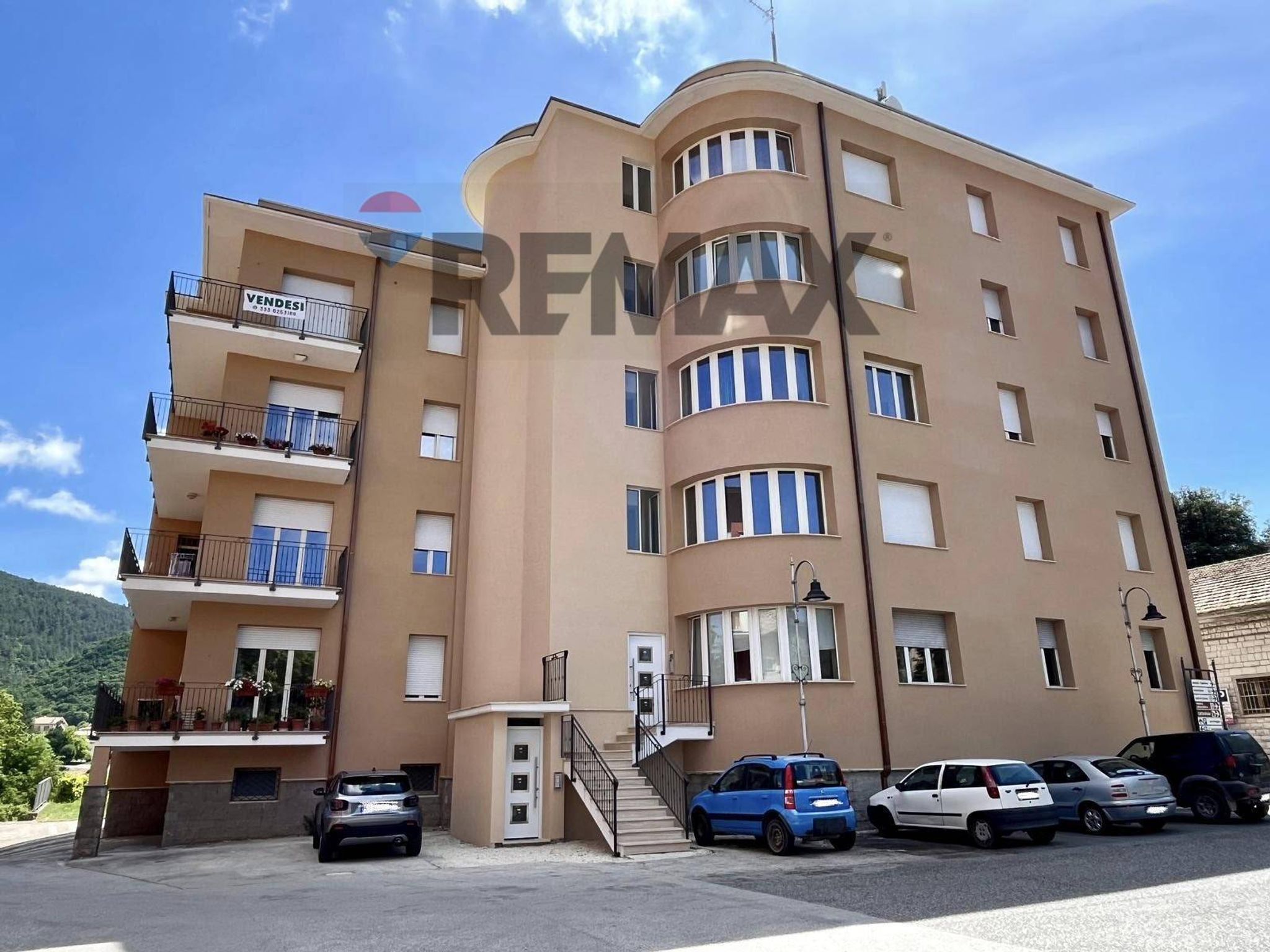 Edificio all'aperto
