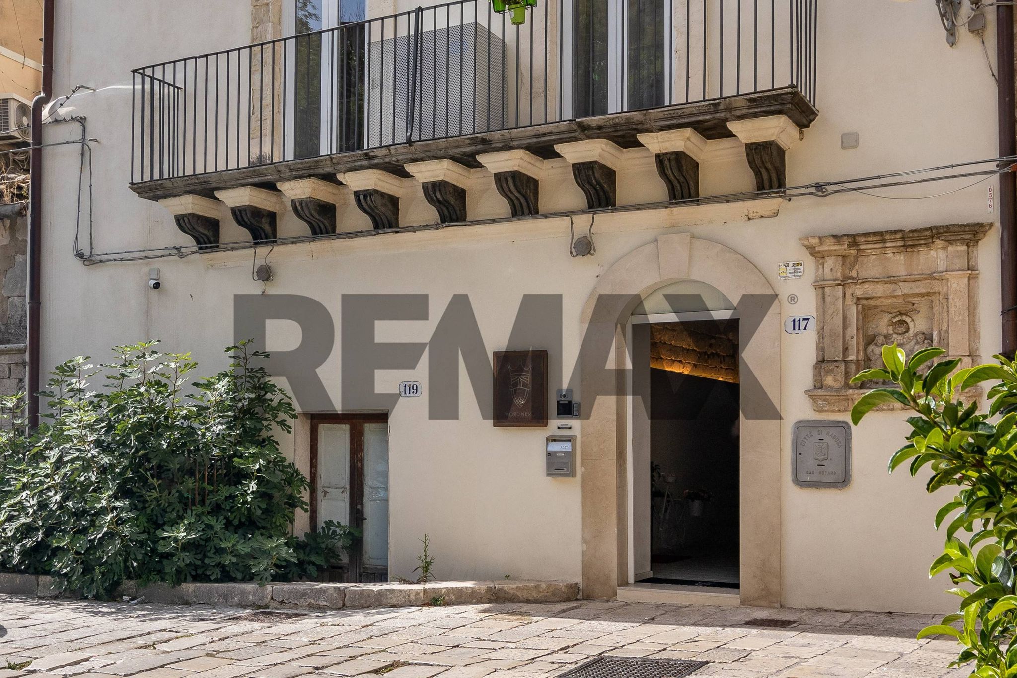 Edificio all'aperto