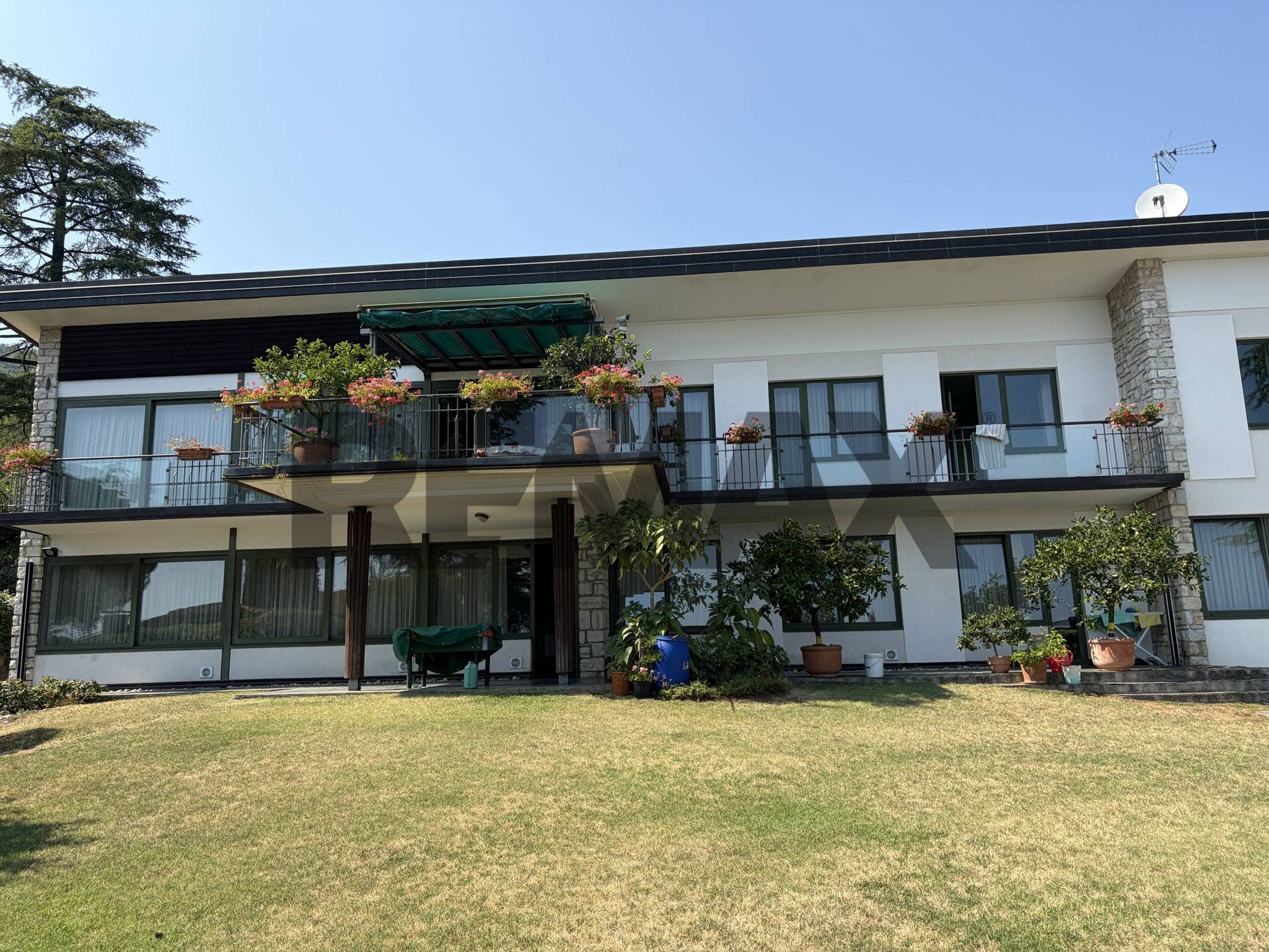 Casa all'aperto