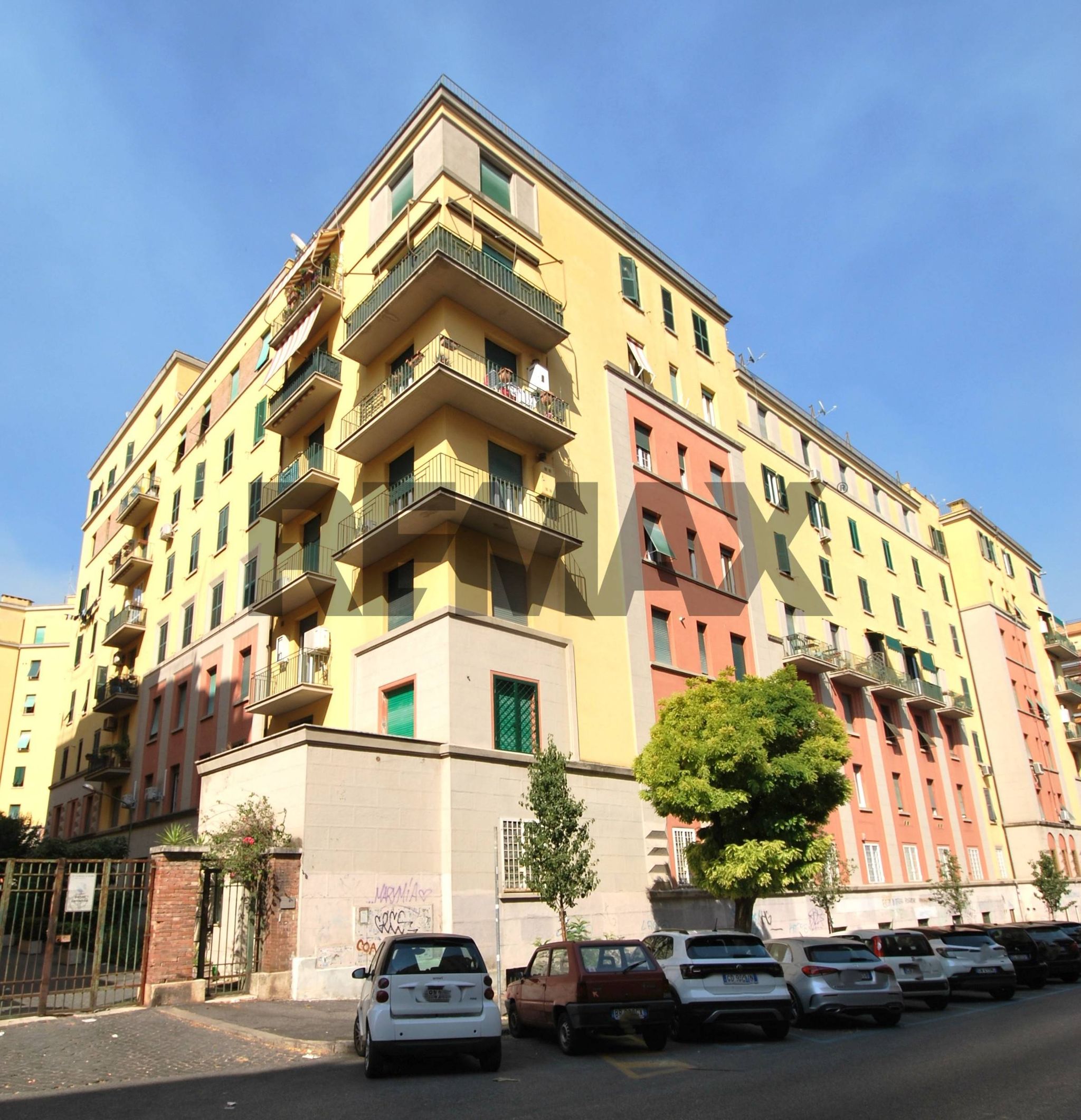 Property in Roma
