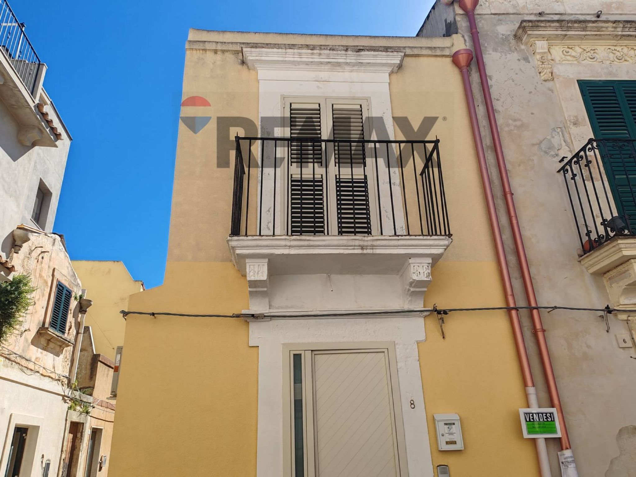 Edificio all'aperto