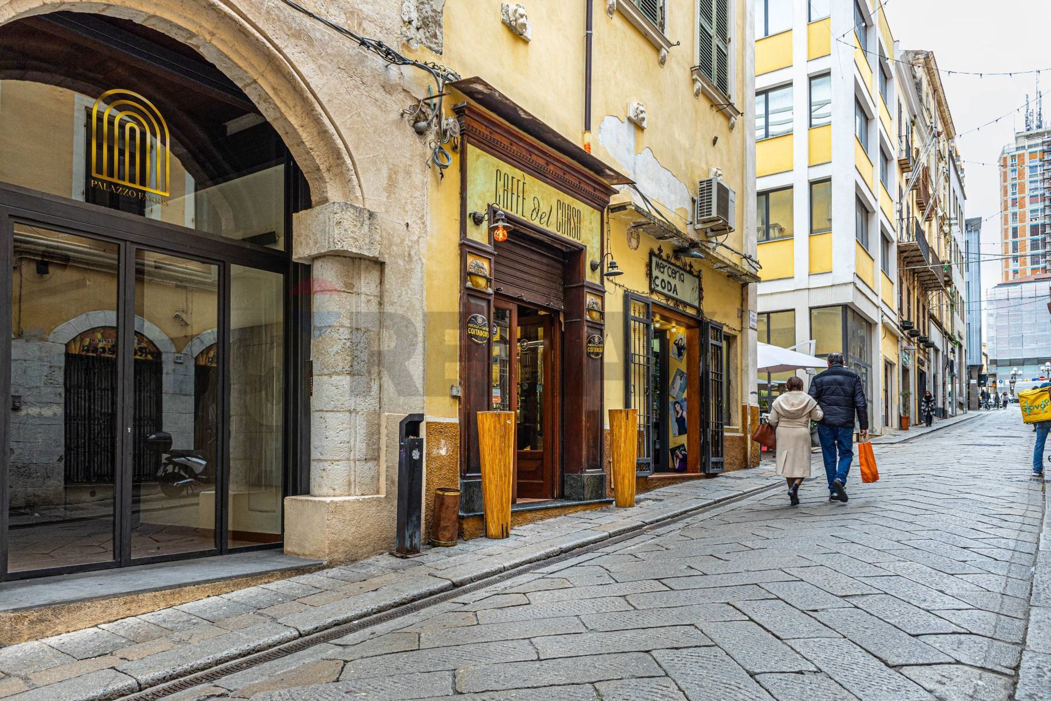 Edificio all'aperto