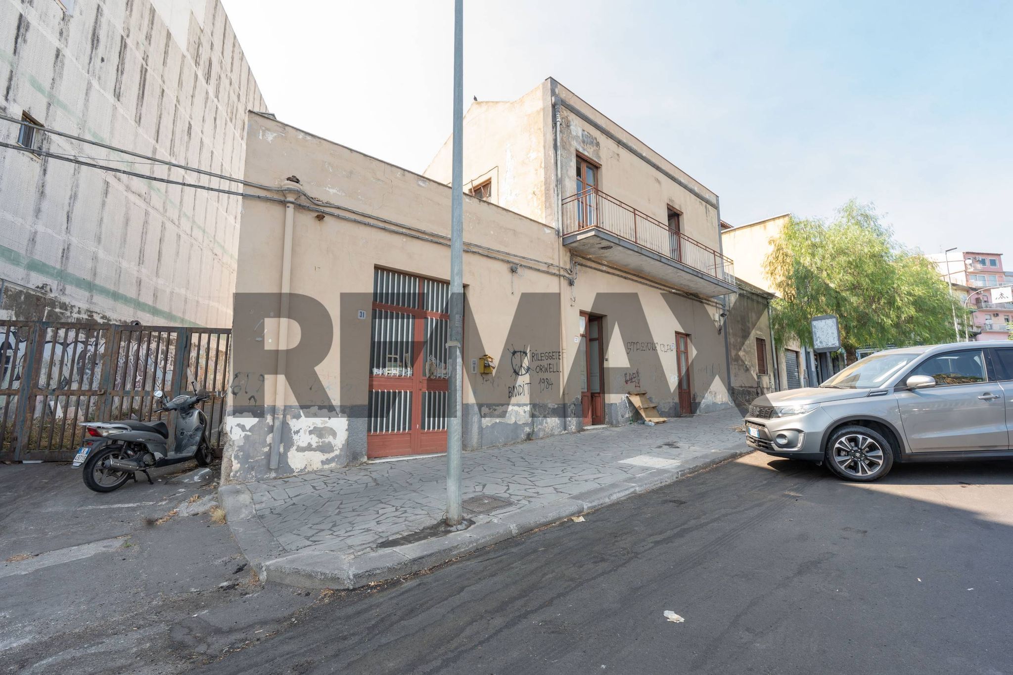 Edificio all'aperto