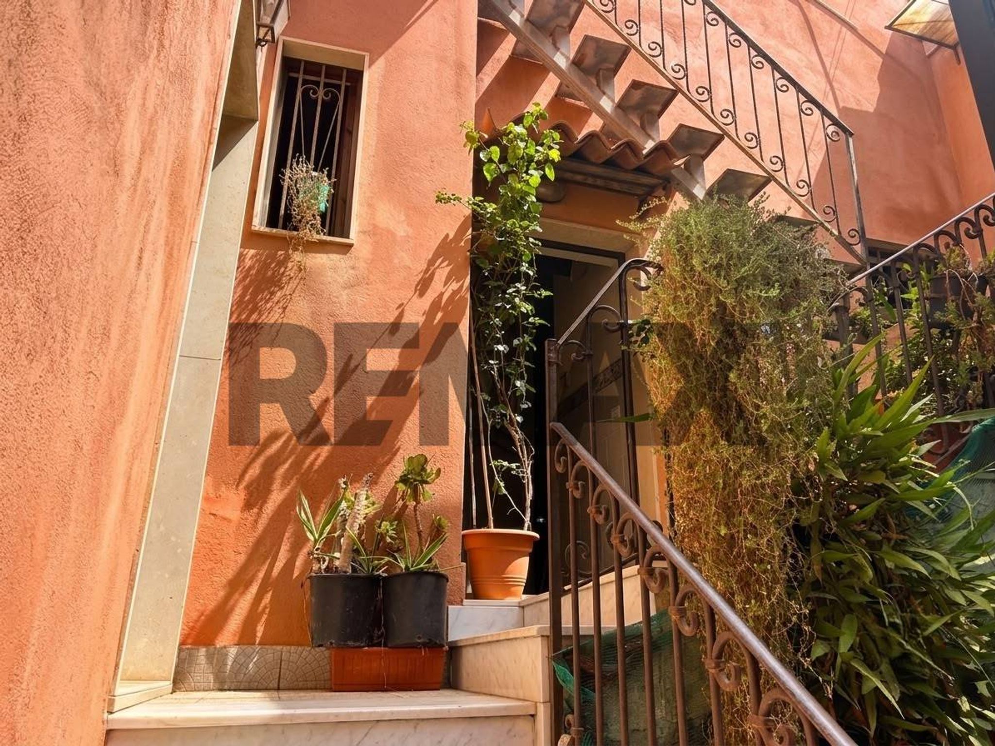 Edificio all'aperto