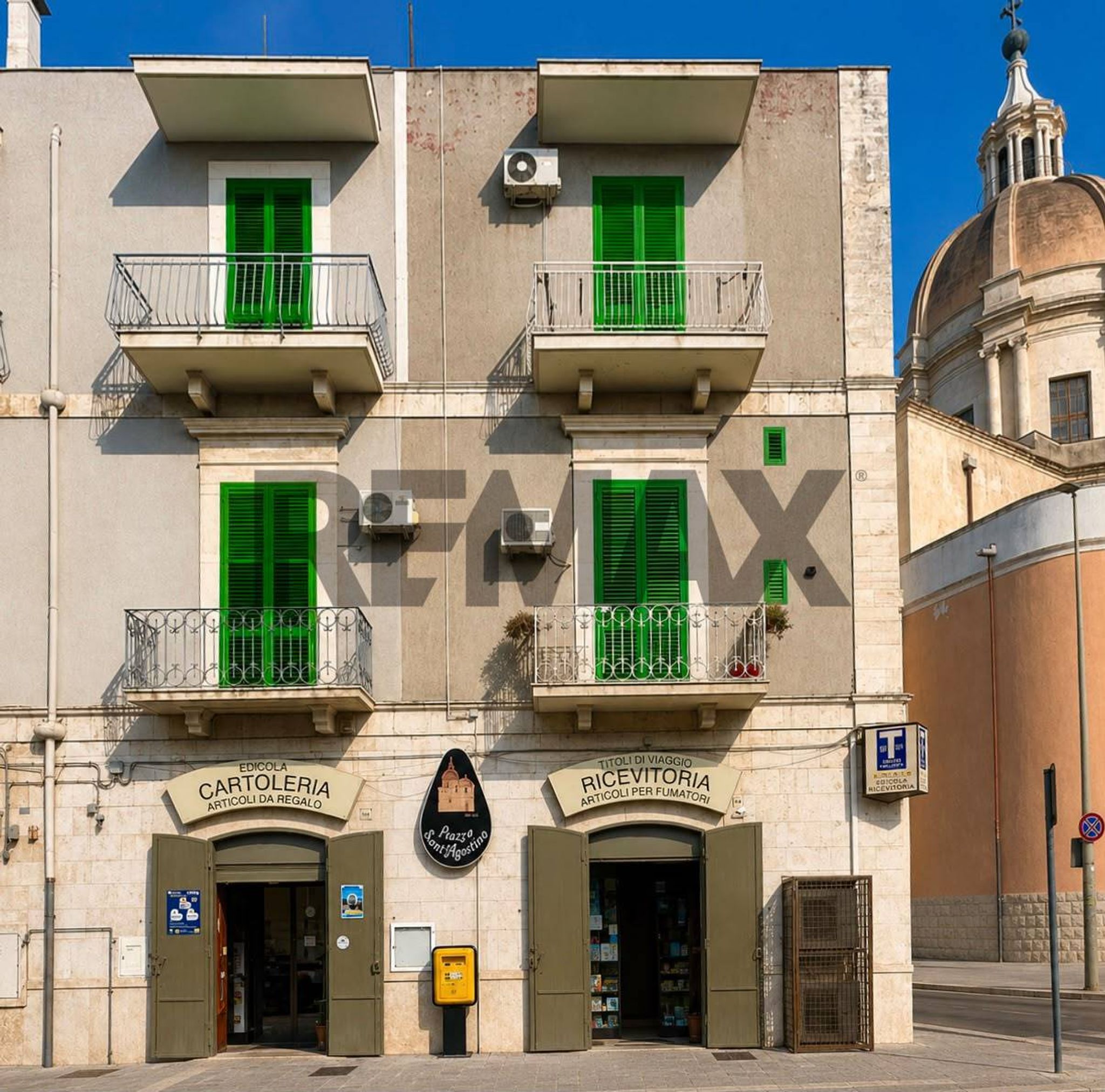 Edificio all'aperto