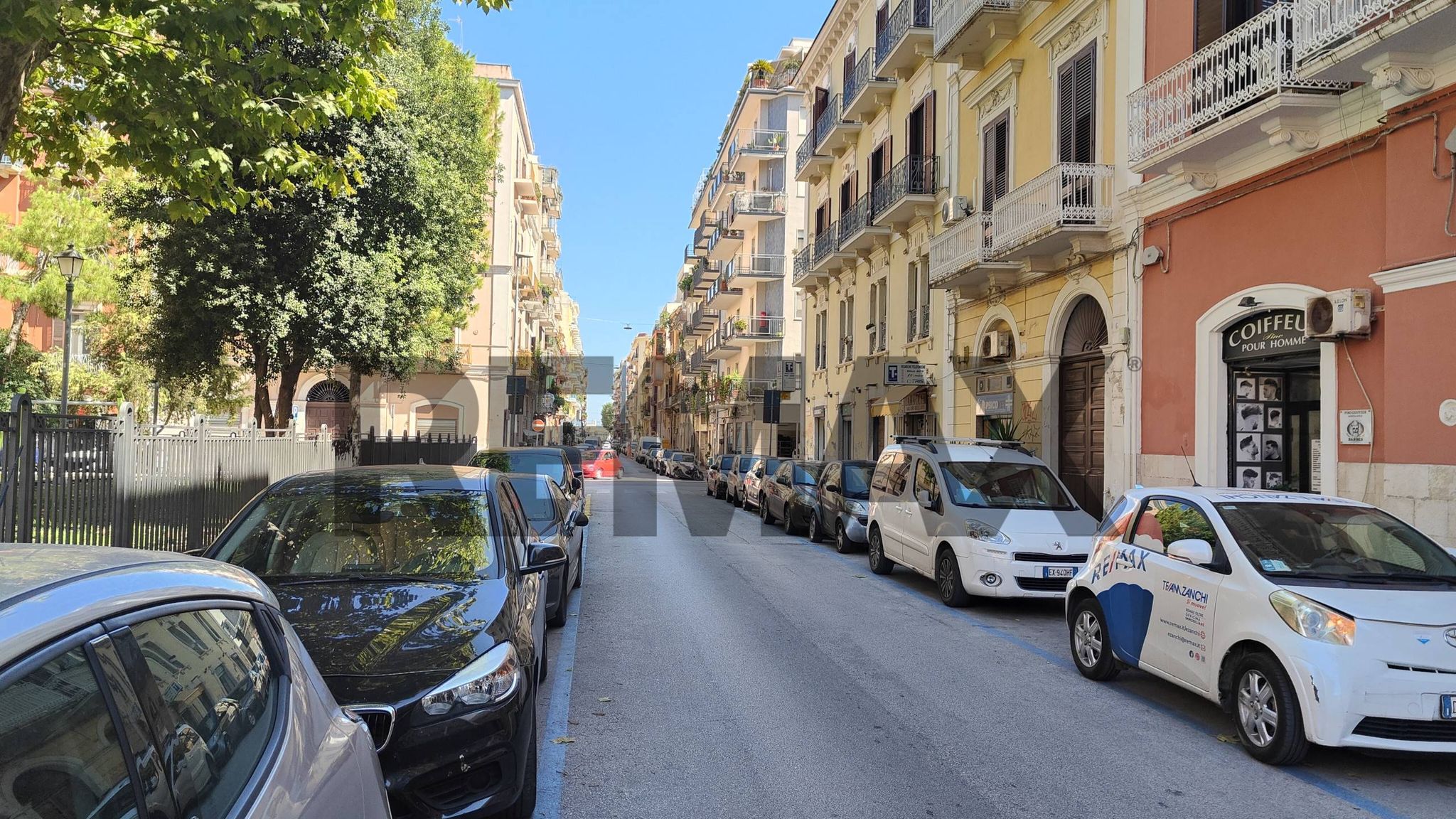 Edificio all'aperto